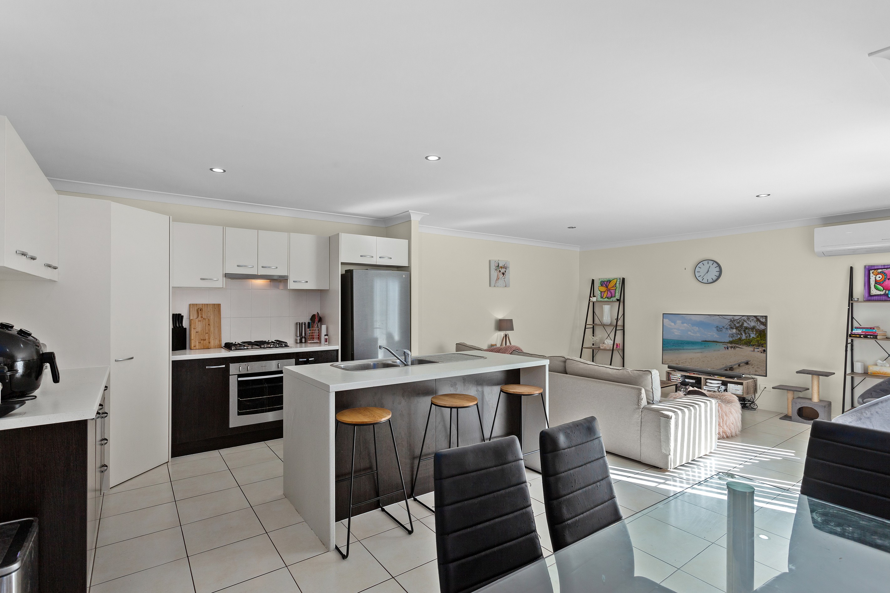 Unit 2/3 Paperbark Drive, Glenvale, QLD 4350