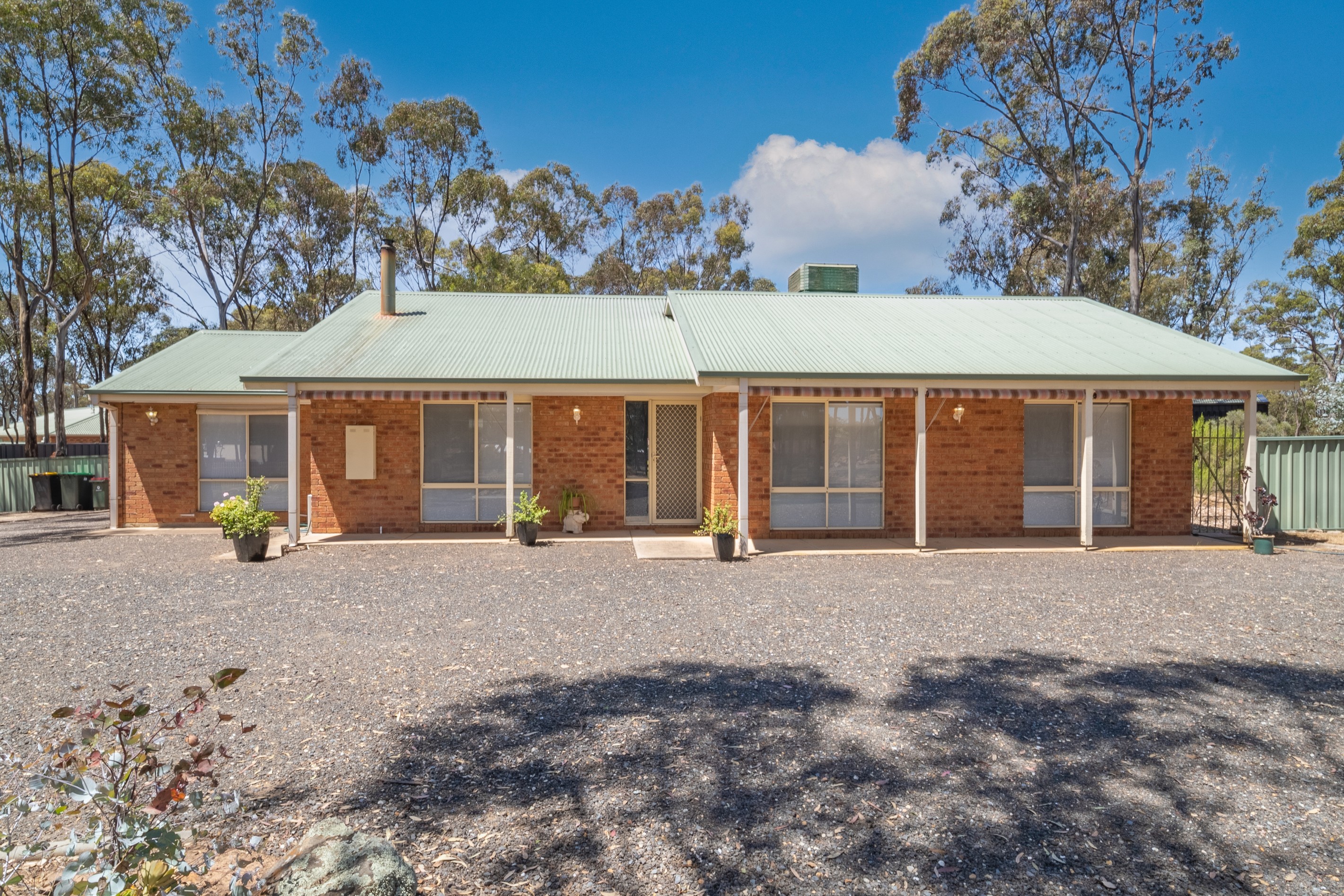 96 East Road, Huntly, VIC 3551