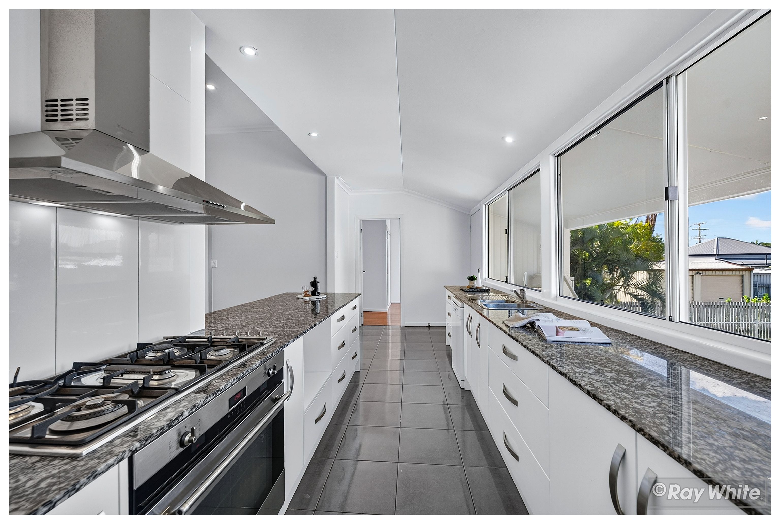 47 Murray Street — photo 7 of 30