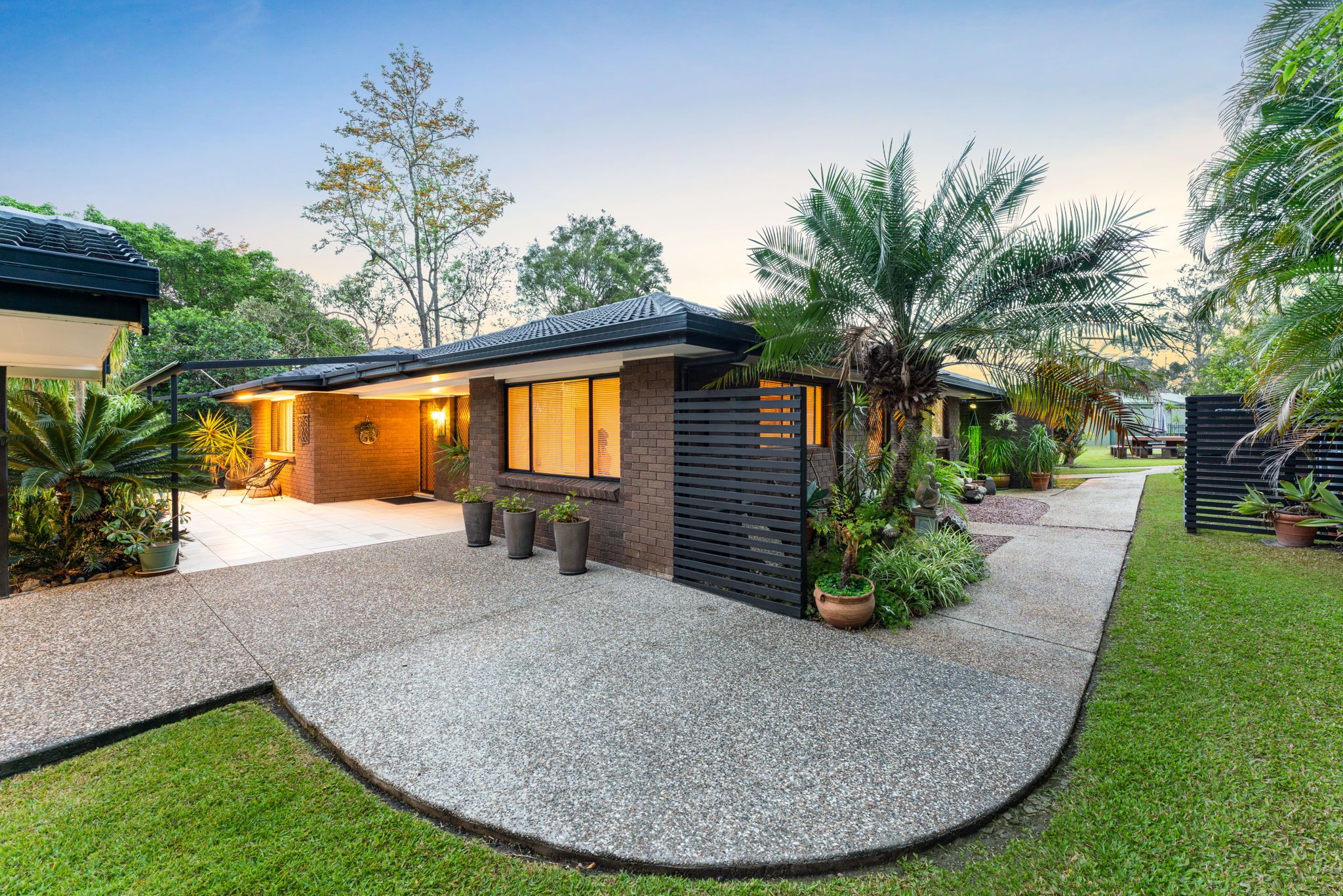3 Abelia Drive — photo 11 of 26