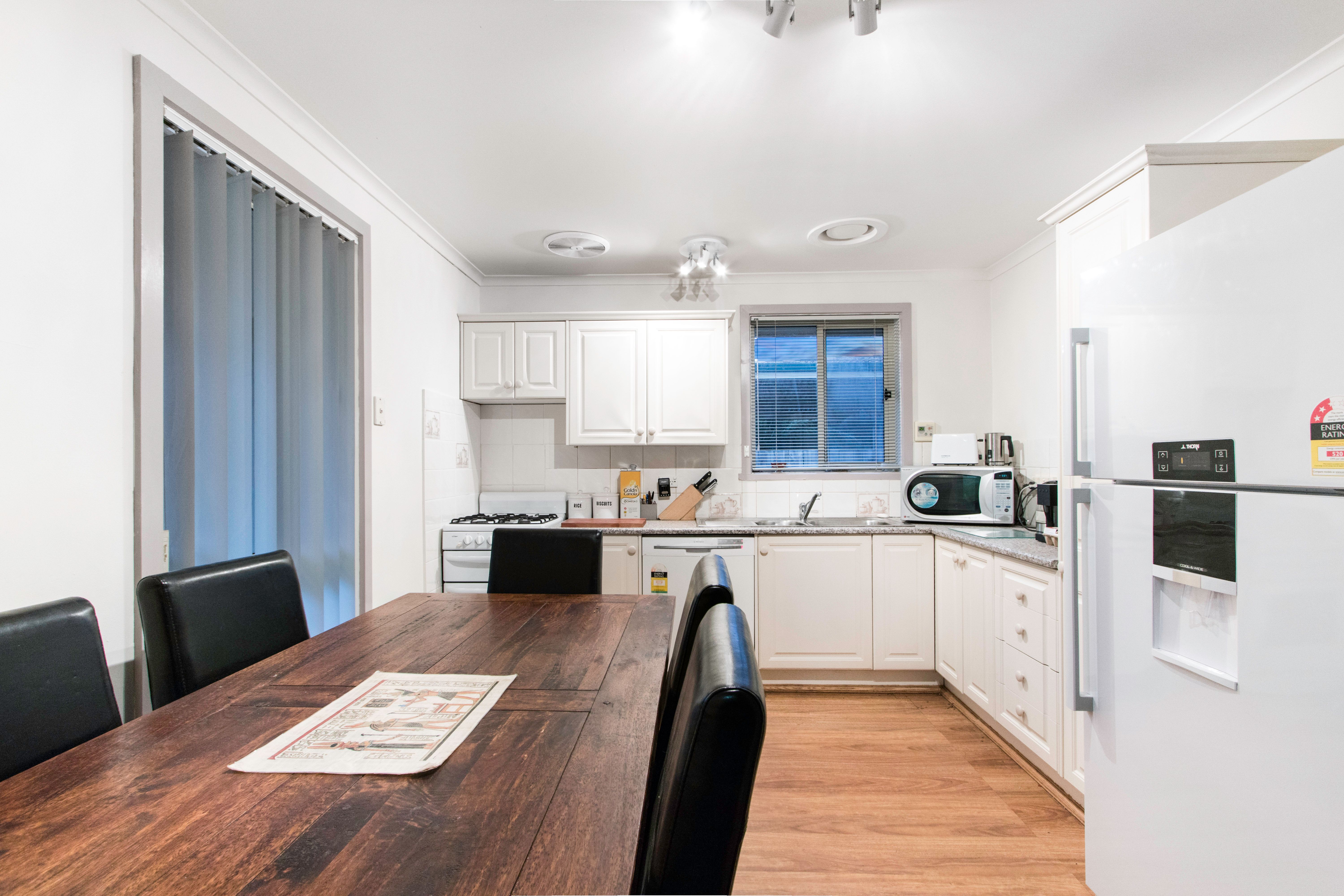 19 Hoya Crescent, Frankston North, VIC 3200