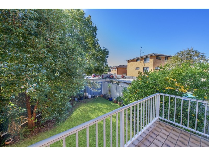 3/2 Mallawa Crescent, Port Macquarie, NSW 2444