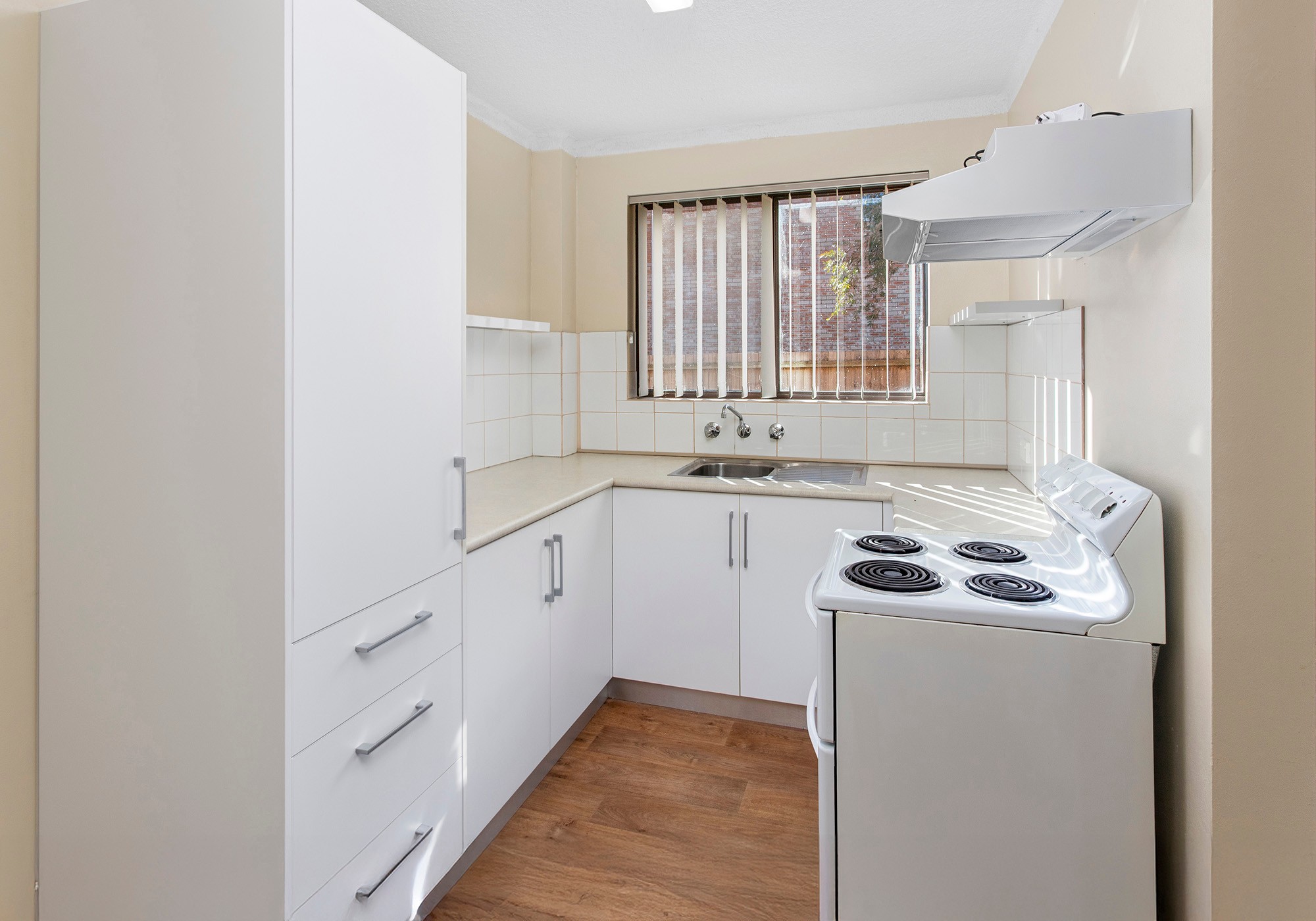 2/4 Shorland Place, Nowra, NSW 2541