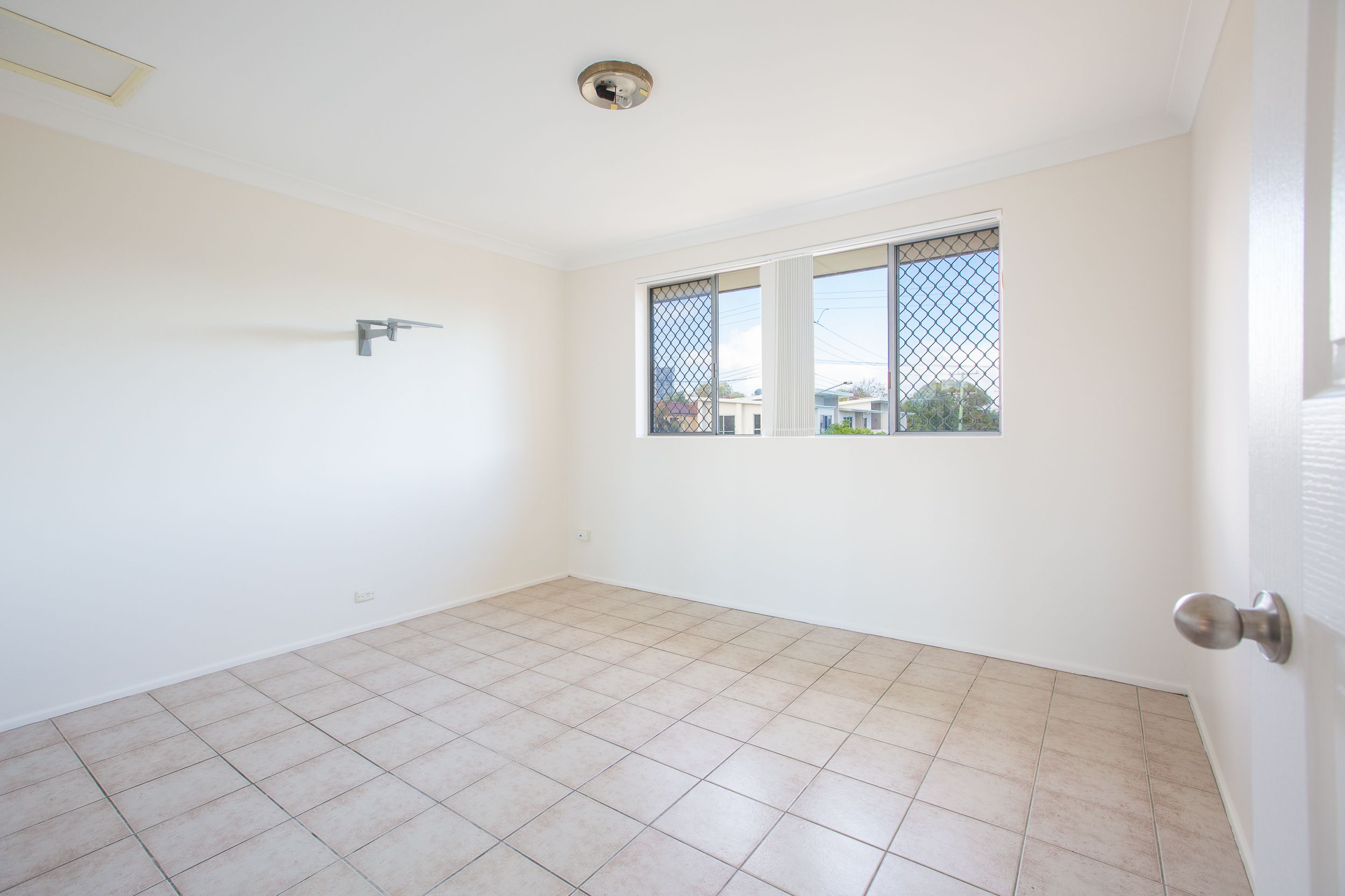 3/21 Robert Street, Labrador, QLD 4215