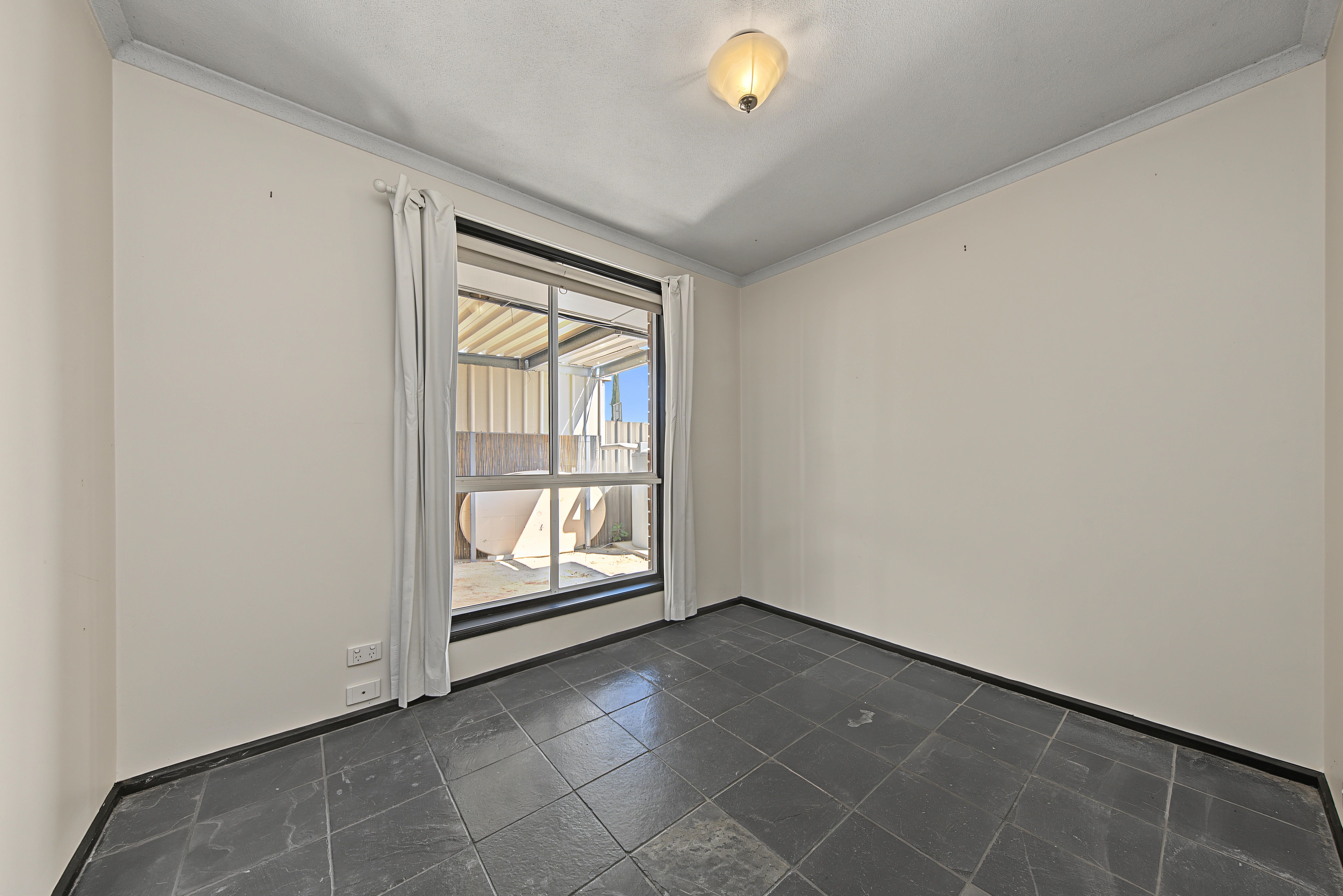 15 Causby Crescent — photo 8 of 20