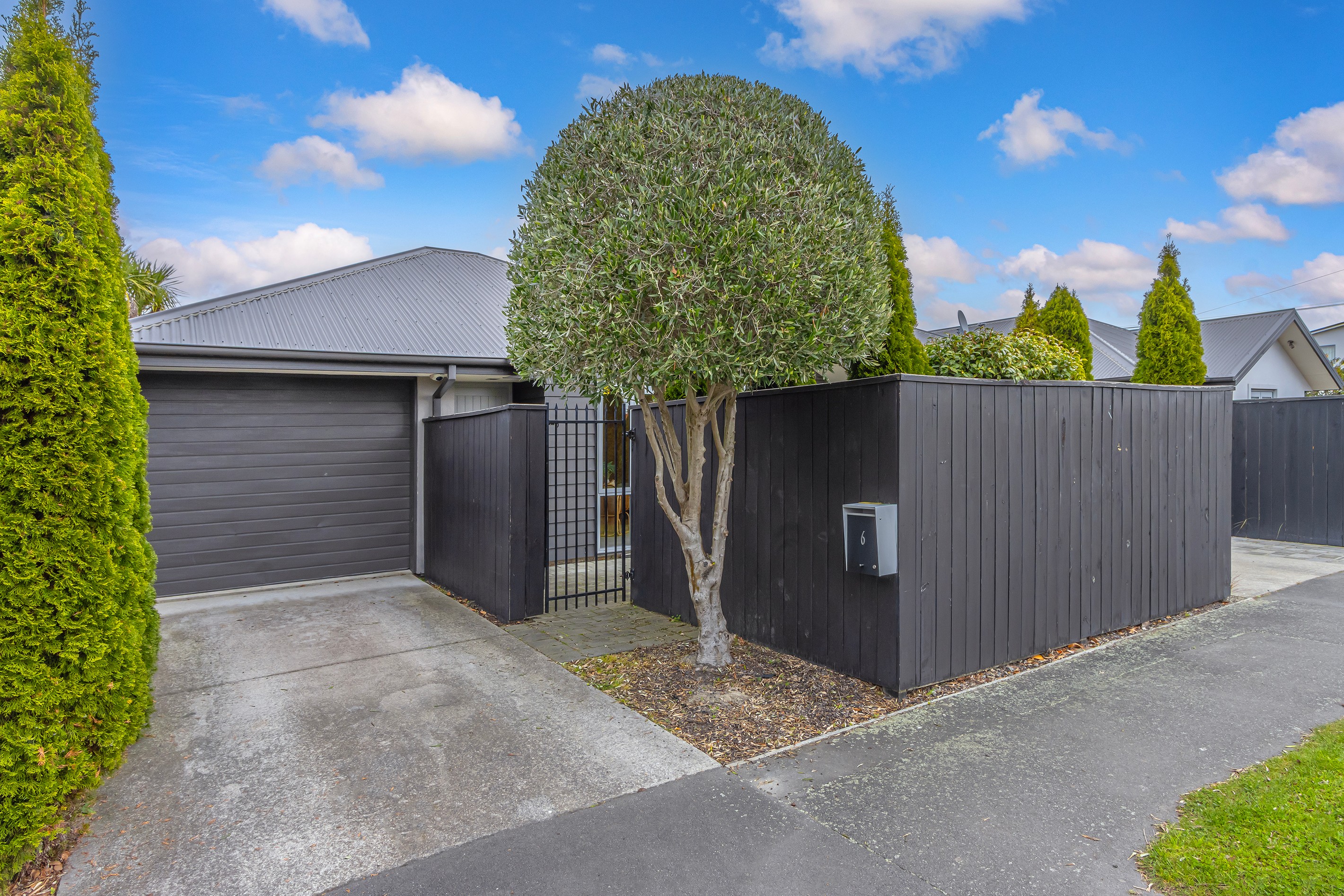 6 Gresford Street, Edgeware, Christchurch City