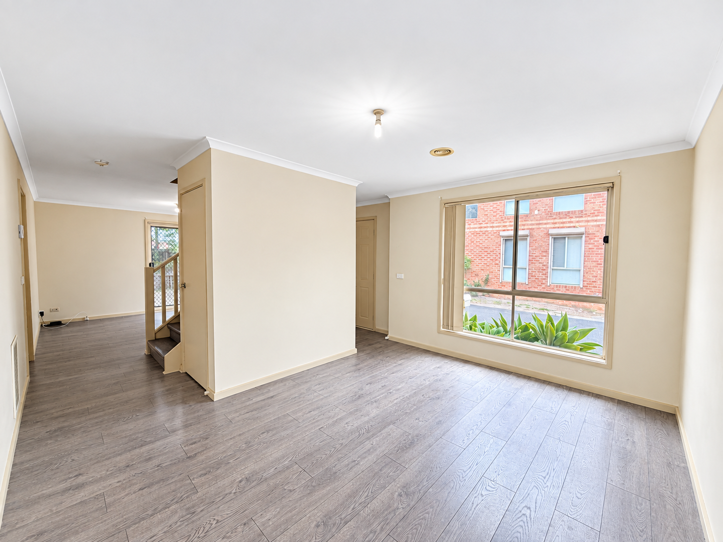 2 Gateway Close, Chadstone, VIC 3148