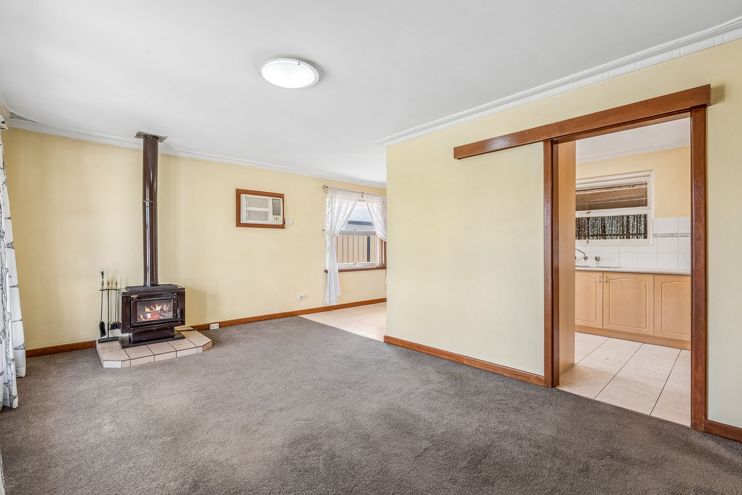 28 Brixton Street — photo 8 of 30