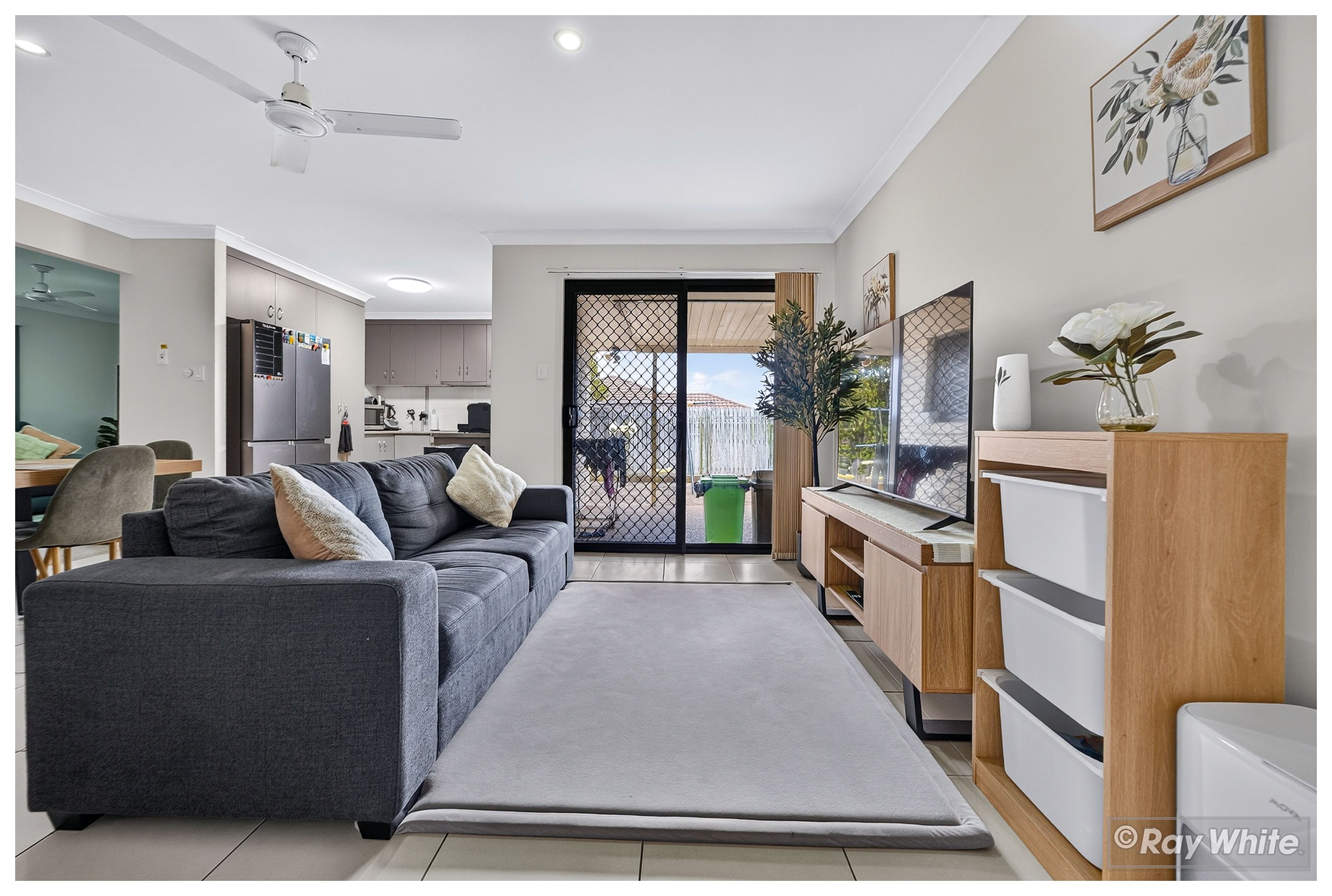 19 Doongarra Crescent — photo 9 of 30