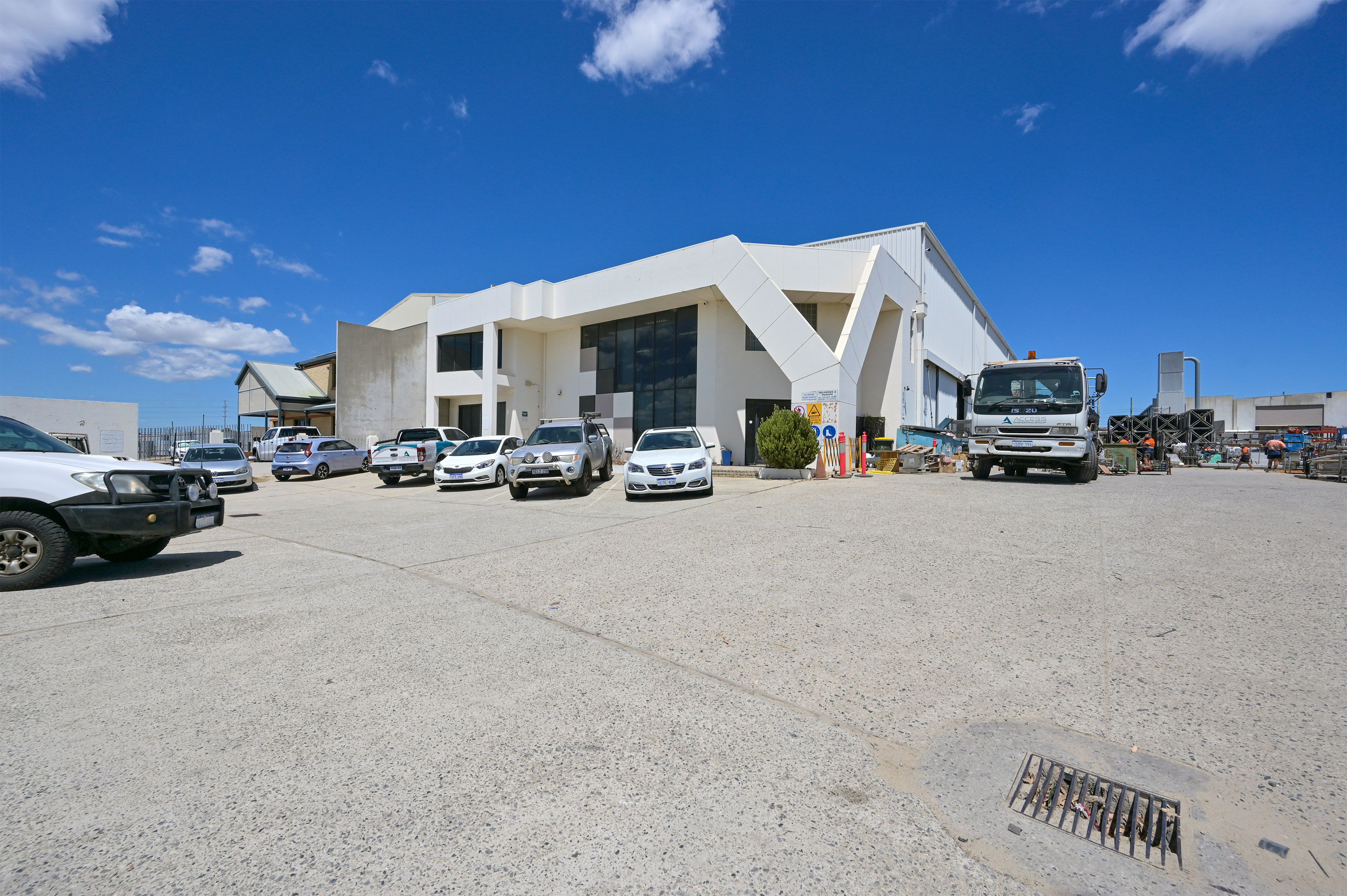 21-23 Midas Road, Malaga, WA 6090