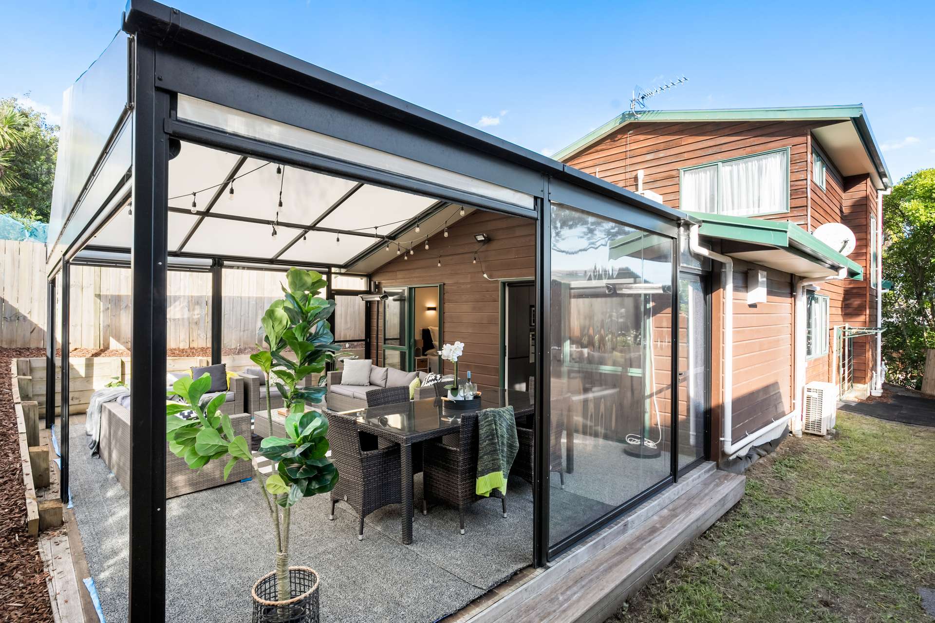 78A Queenstown Road photo 1