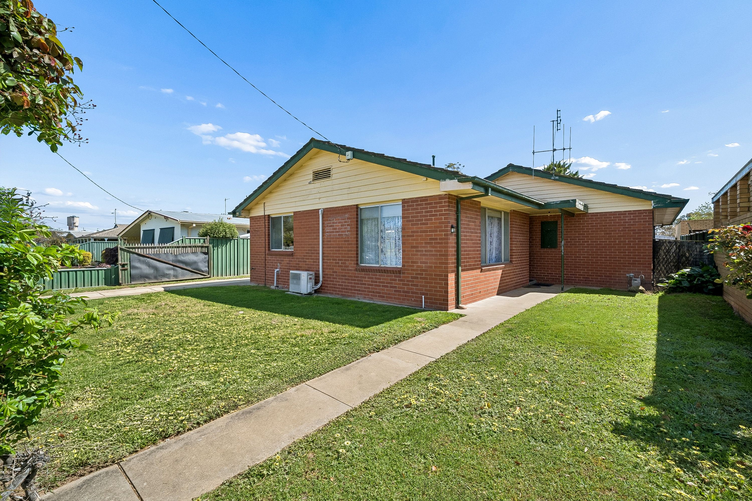 29 Service Street — photo from Ray White Tatura