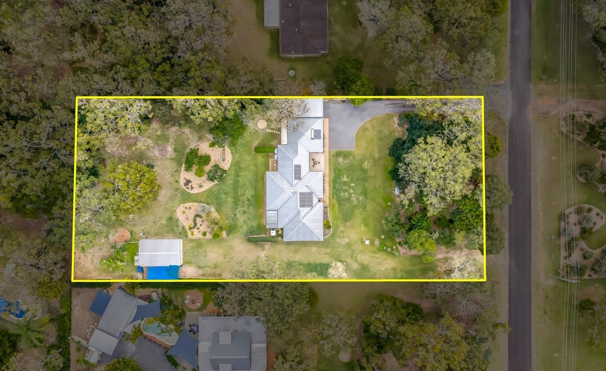 26 Cockatoo Crescent, Gooburrum, QLD 4670