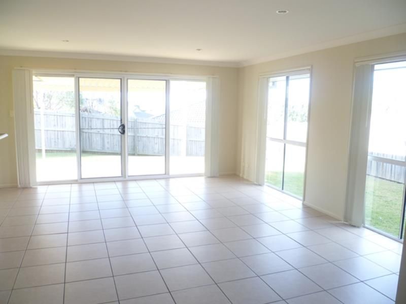 8 Begonia Street, Ormeau, QLD 4208