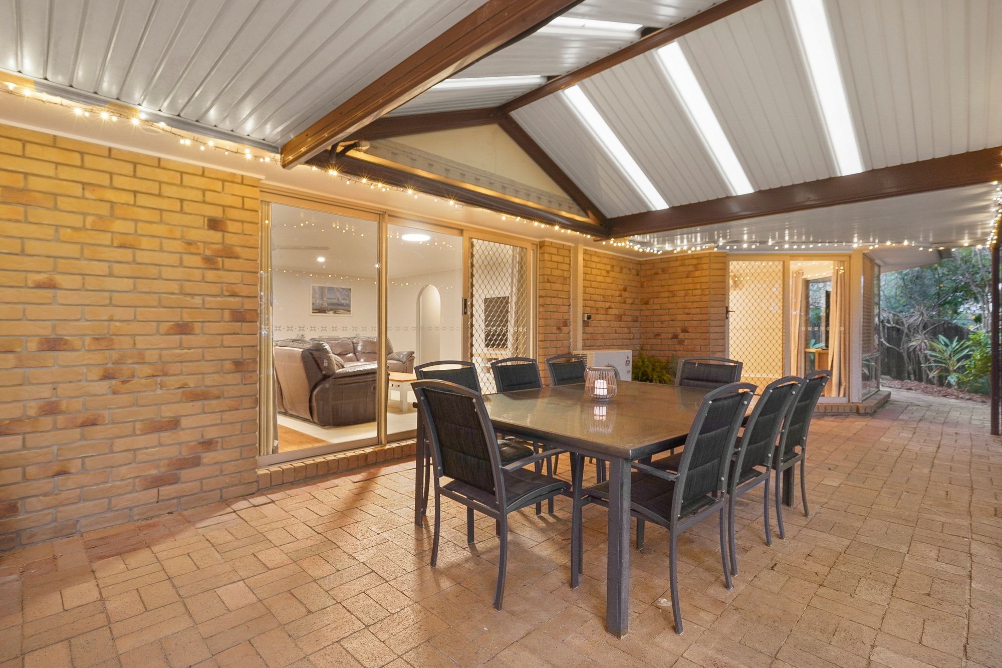 7 Regal Court — photo 18 of 30