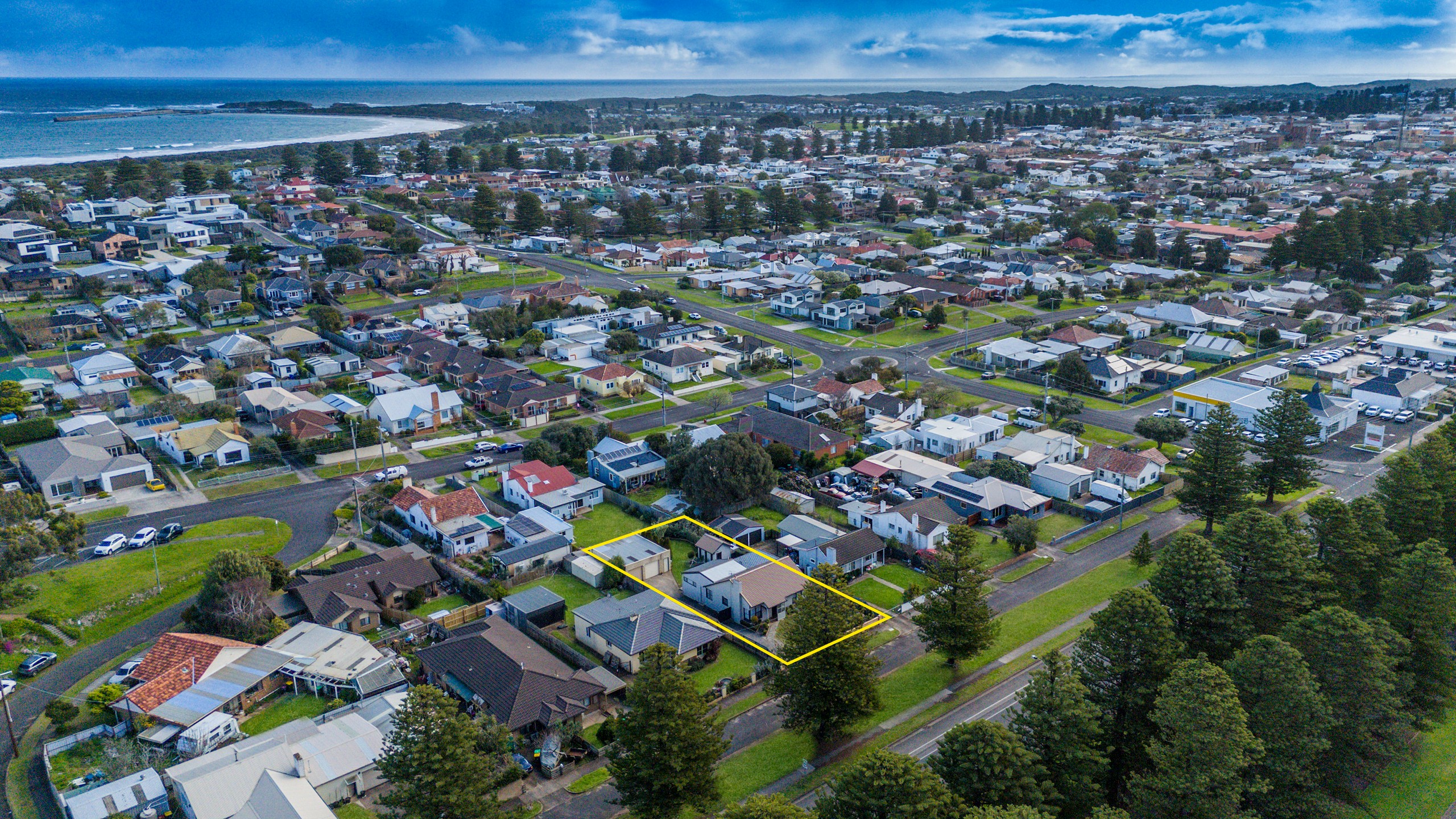 11 Lyndoch Avenue, Warrnambool, VIC 3280