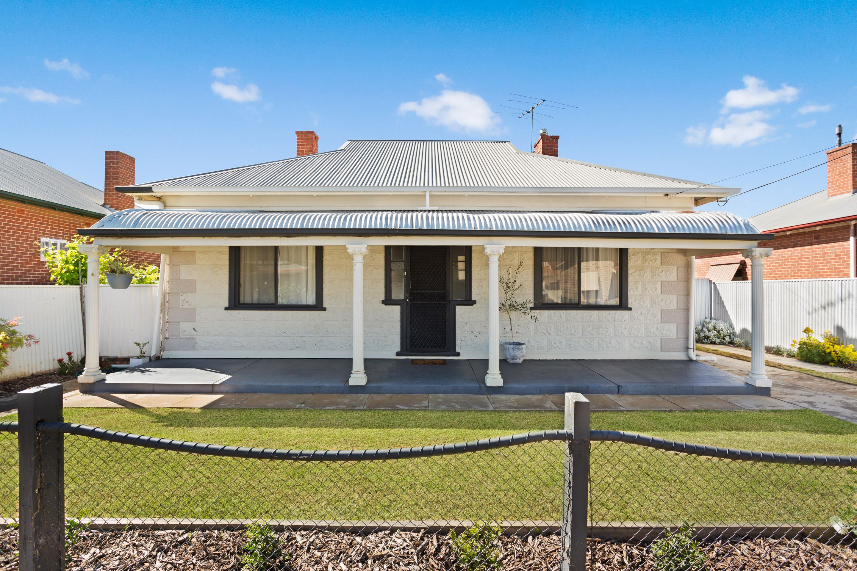 8 First Avenue, Cheltenham SA 5014