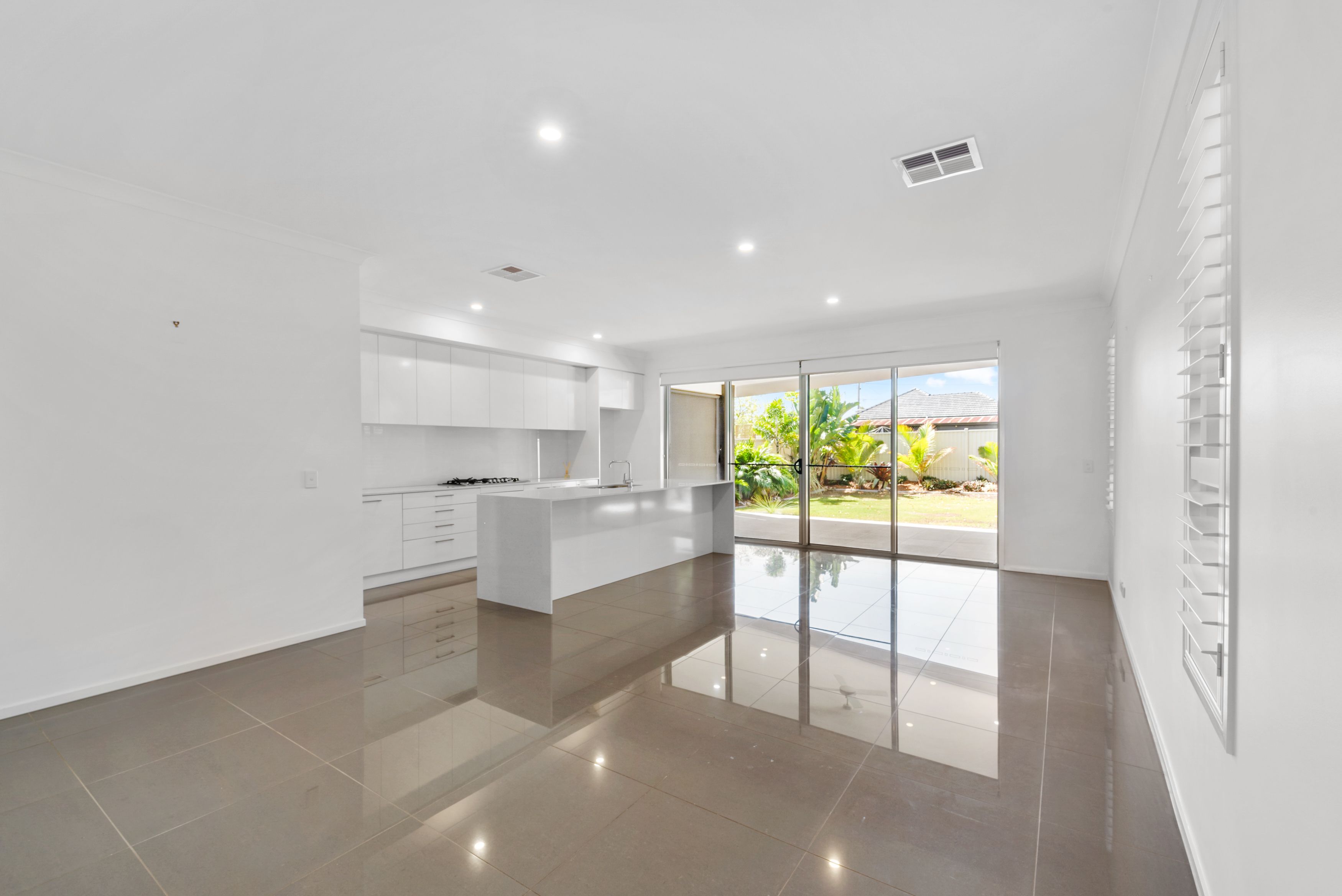 48 Arthur Street, Woody Point, QLD 4019