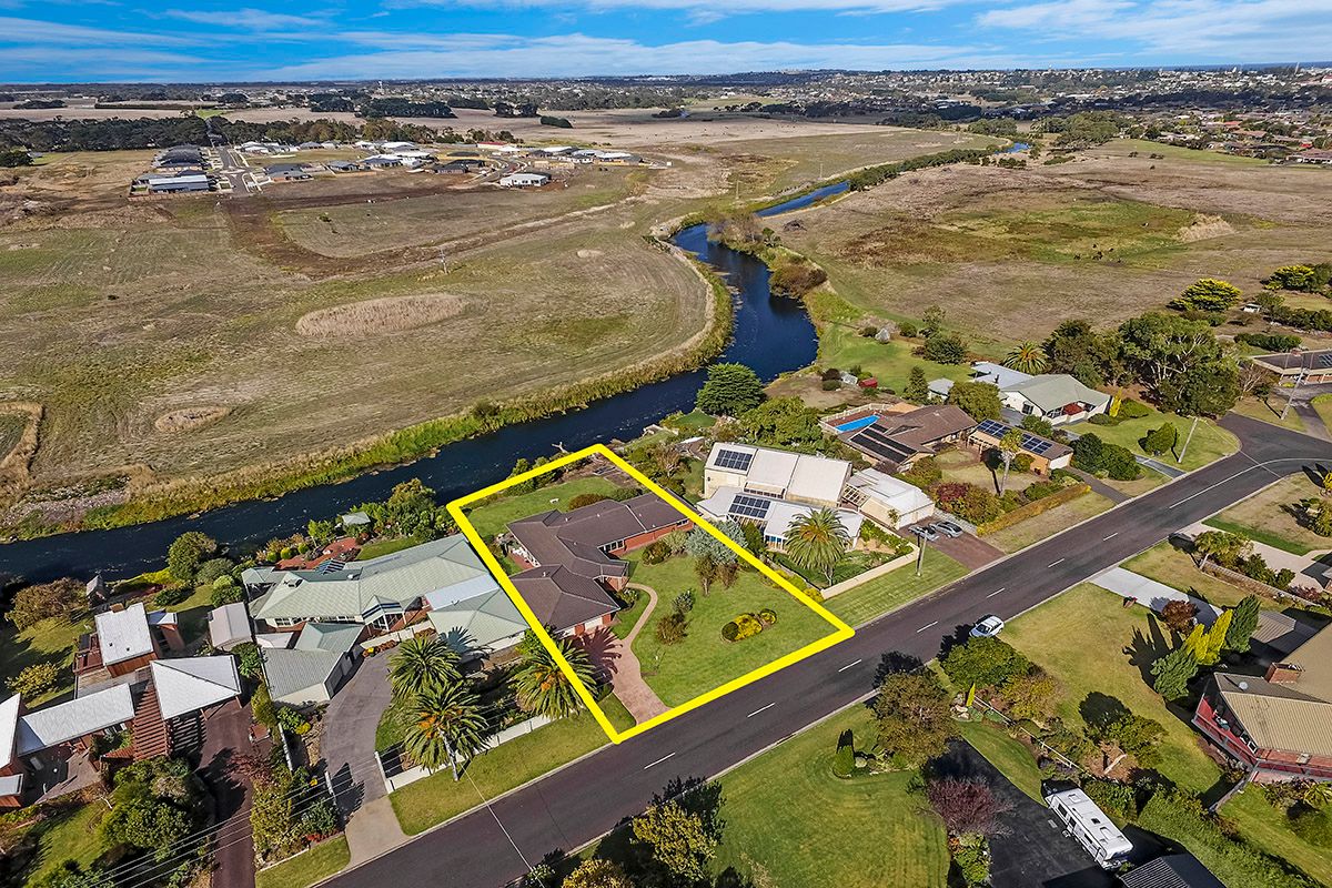 28 Manuka Drive, Warrnambool, VIC 3280