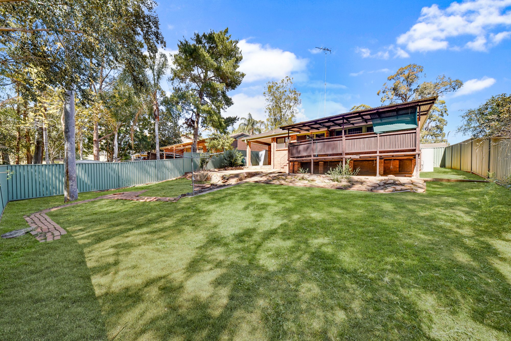 5 Peggotty Avenue, Ambarvale, NSW 2560