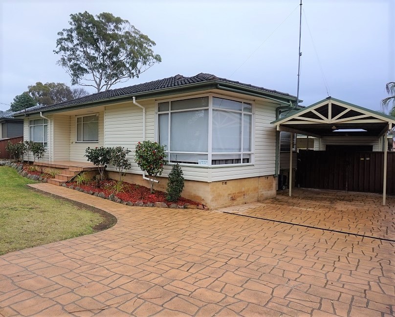 19 Cowper Drive, Camden South, NSW 2570