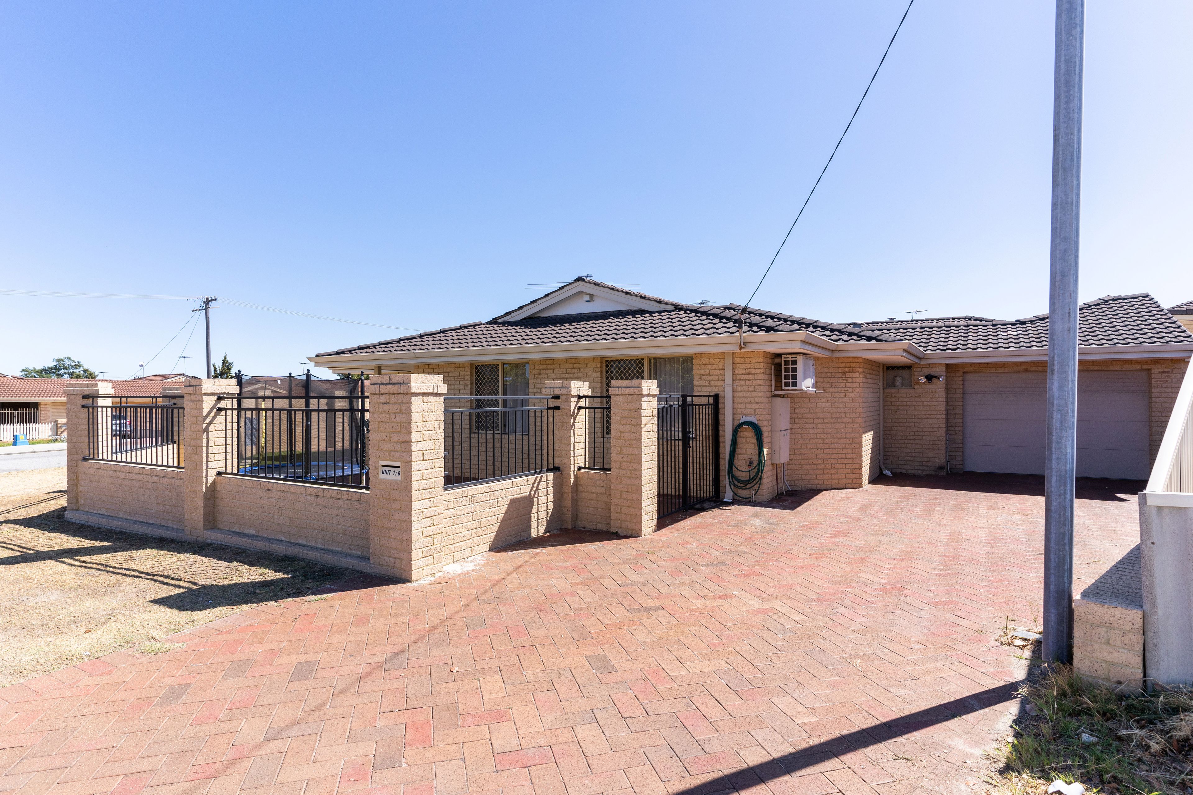 1/9 Ravenswood Drive, Nollamara, WA 6061