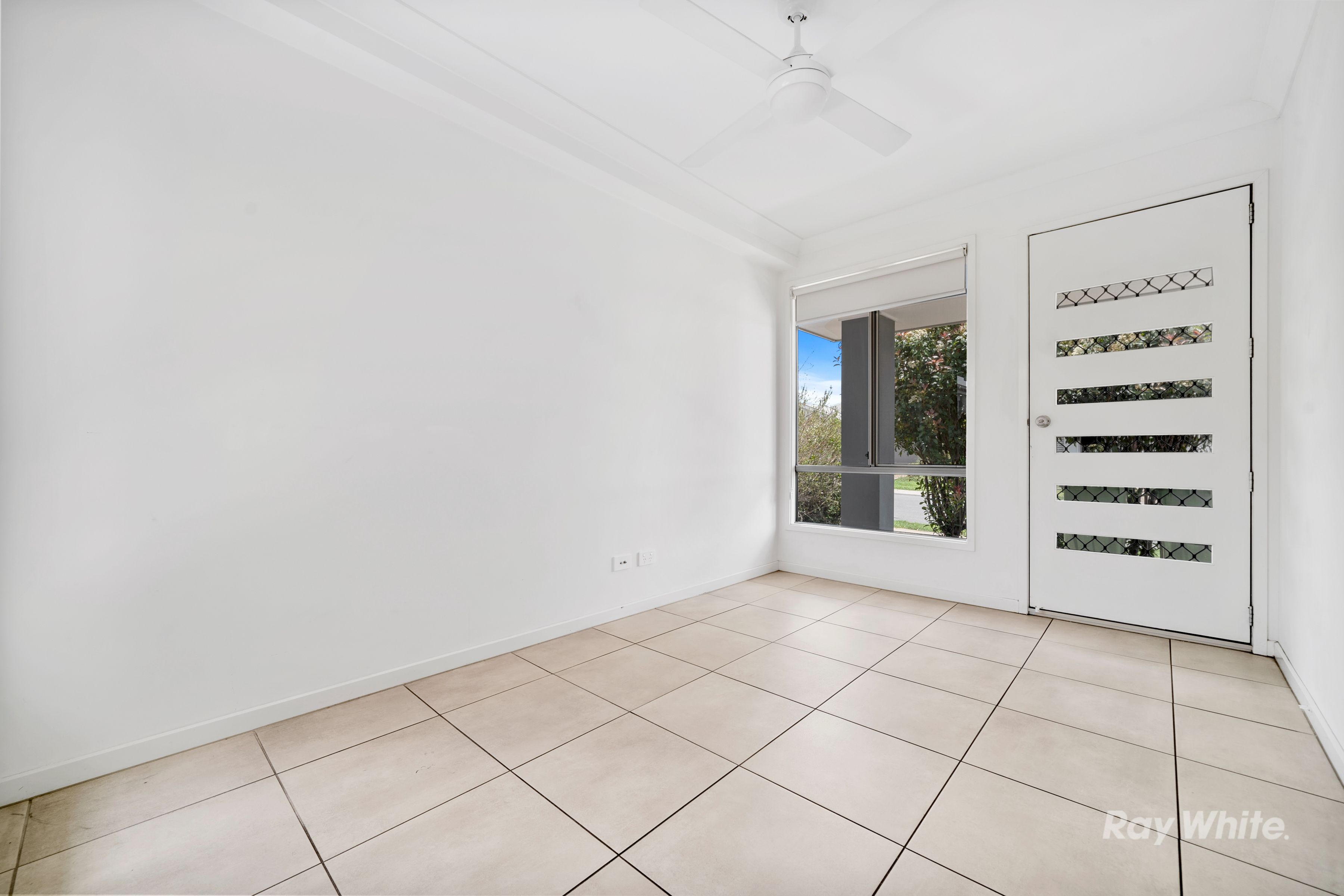 12 Bell Street, Silkstone, QLD 4304