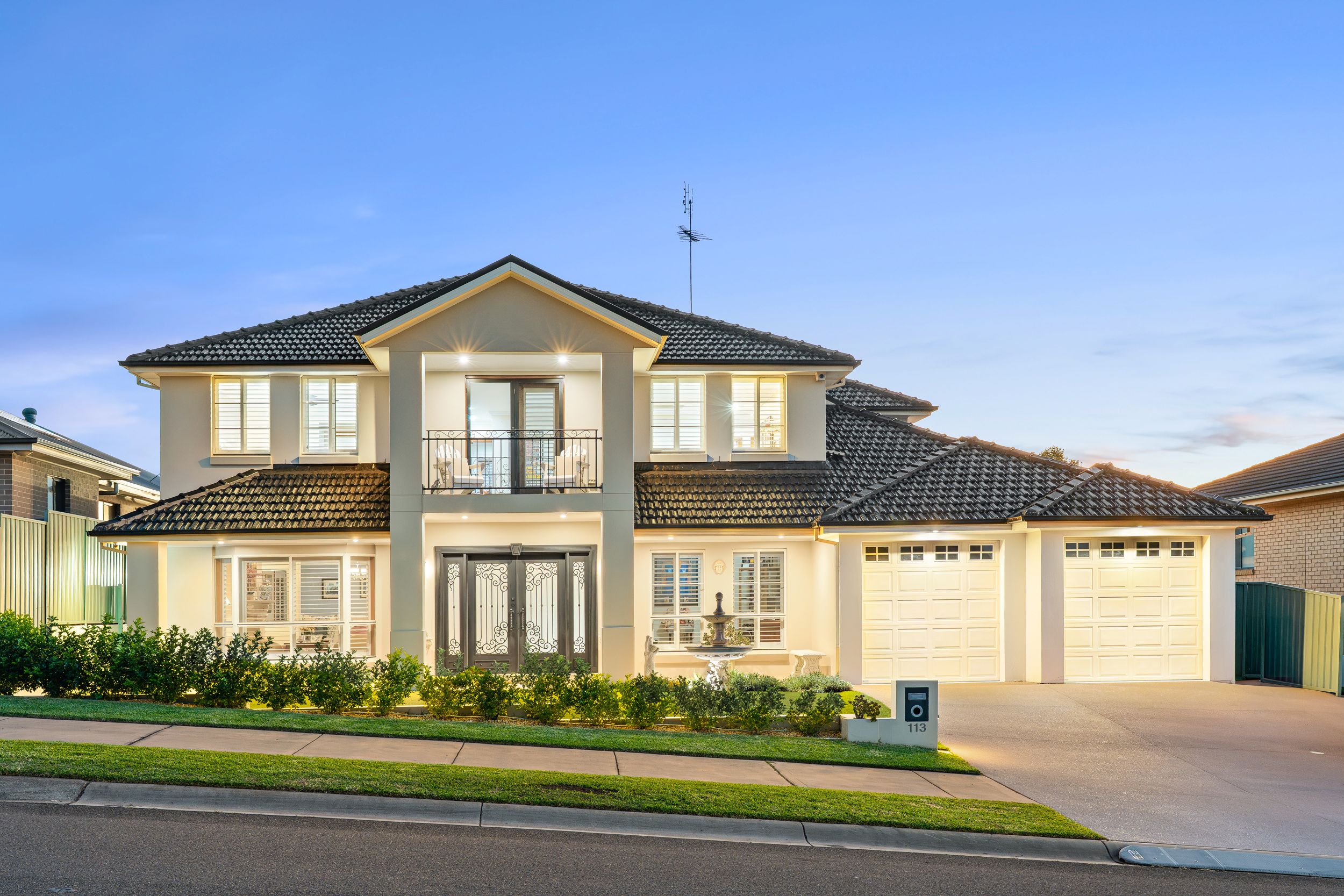 113 Glengarry Drive, Glenmore Park, NSW