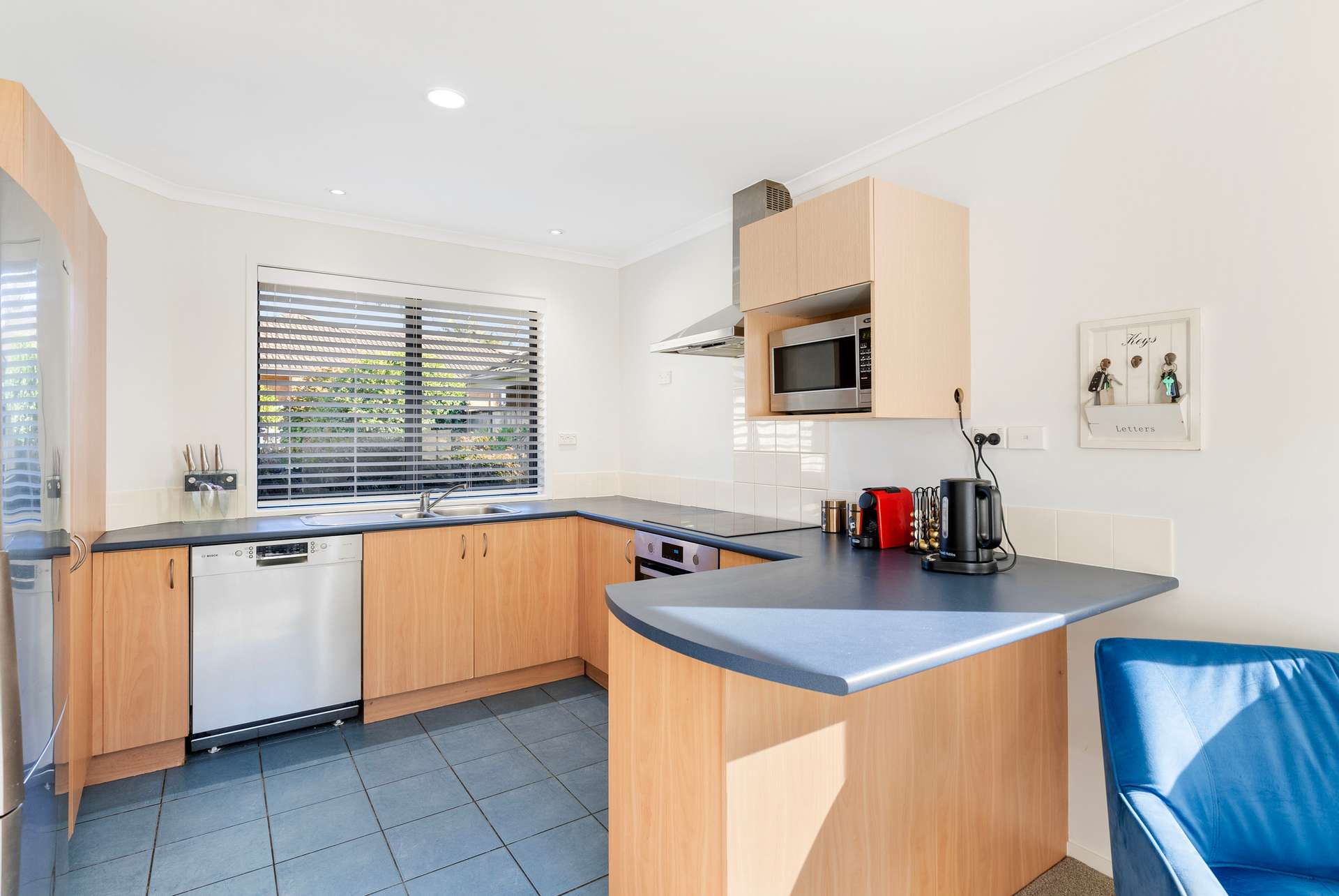 27B Ambury Road photo 3