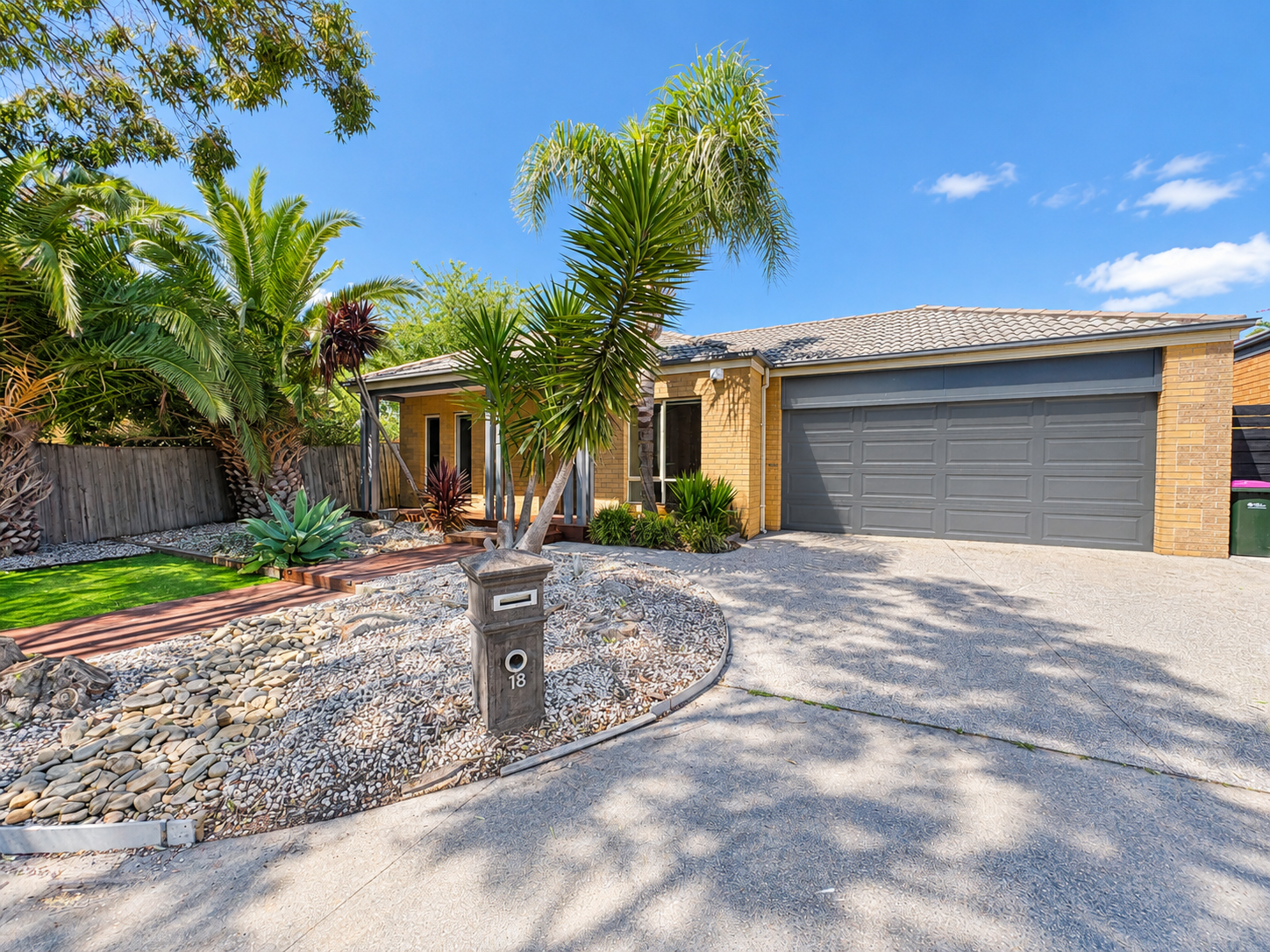 18 Monet Place, South Morang, VIC 3752