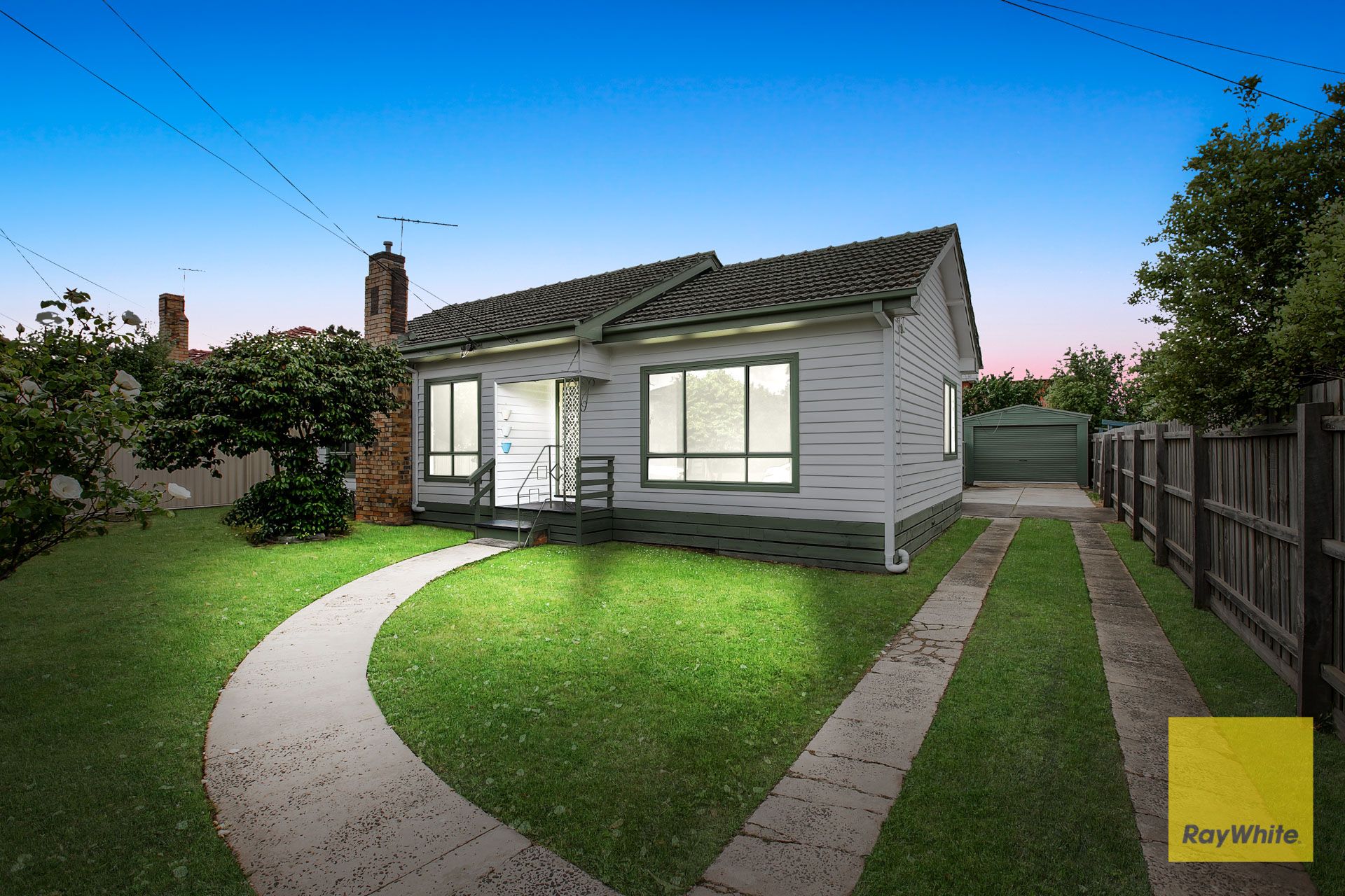 9 Janice Grove, Dandenong VIC 3175
