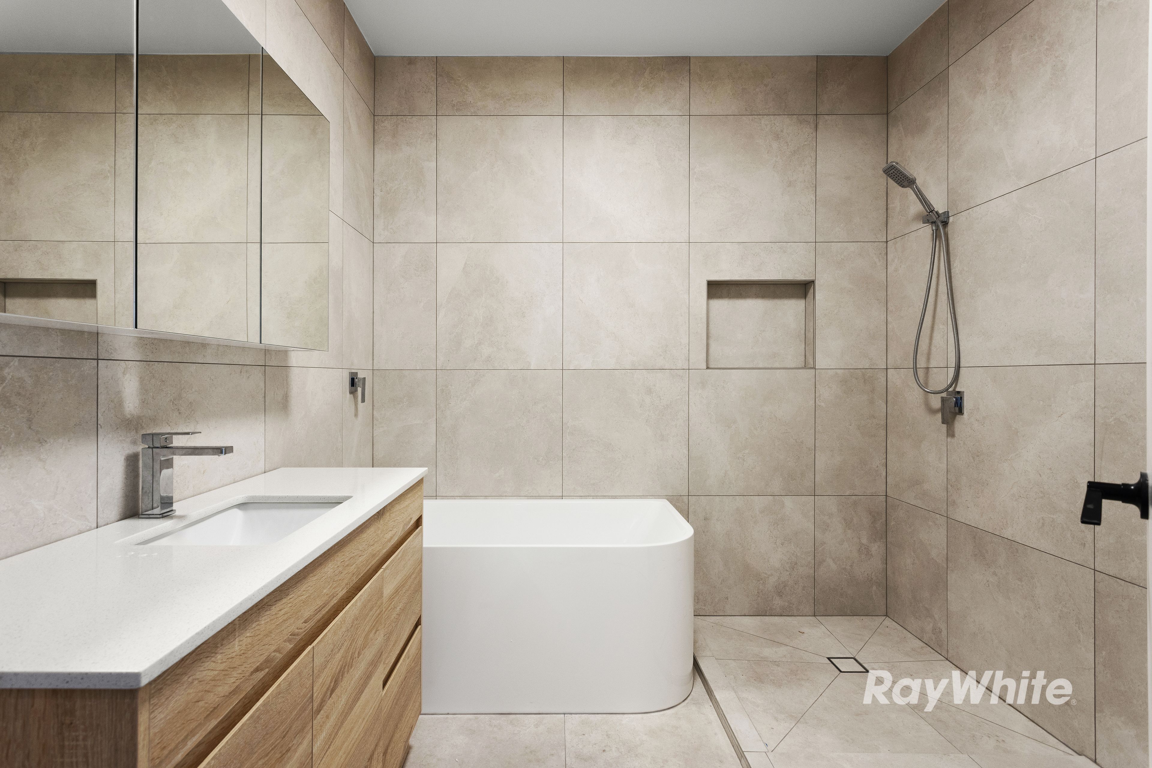 12/1214 Dandenong Road, Murrumbeena, VIC 3163