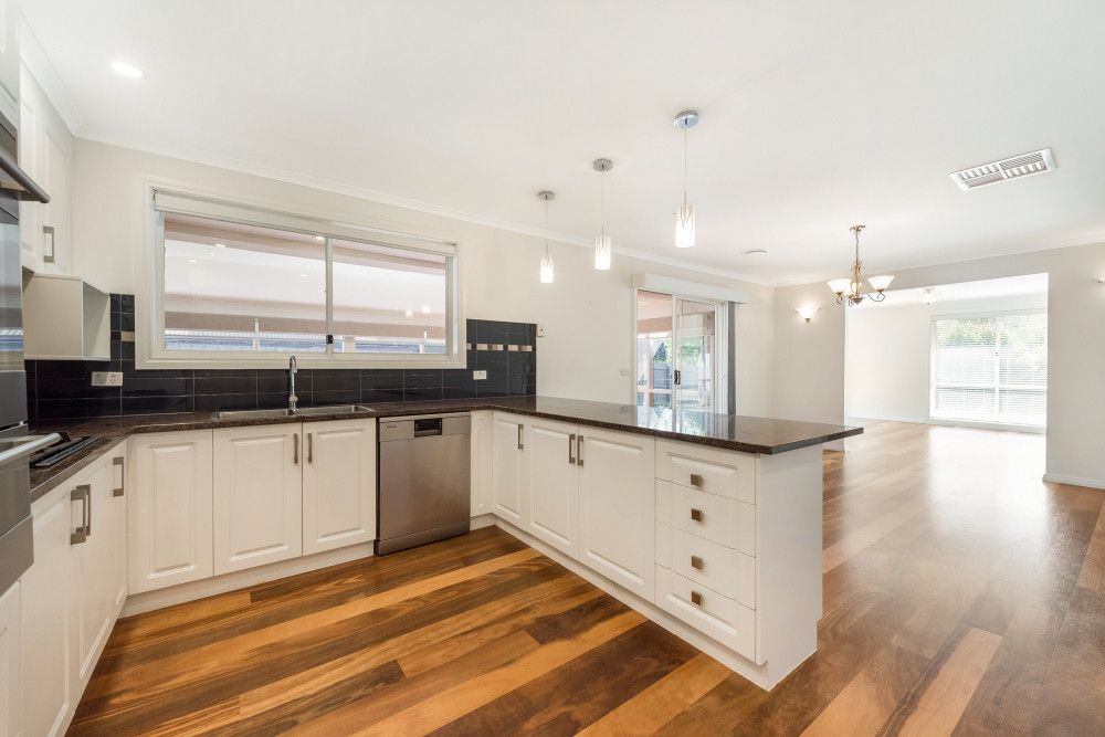 92 Pia Drive, Rowville, VIC 3178