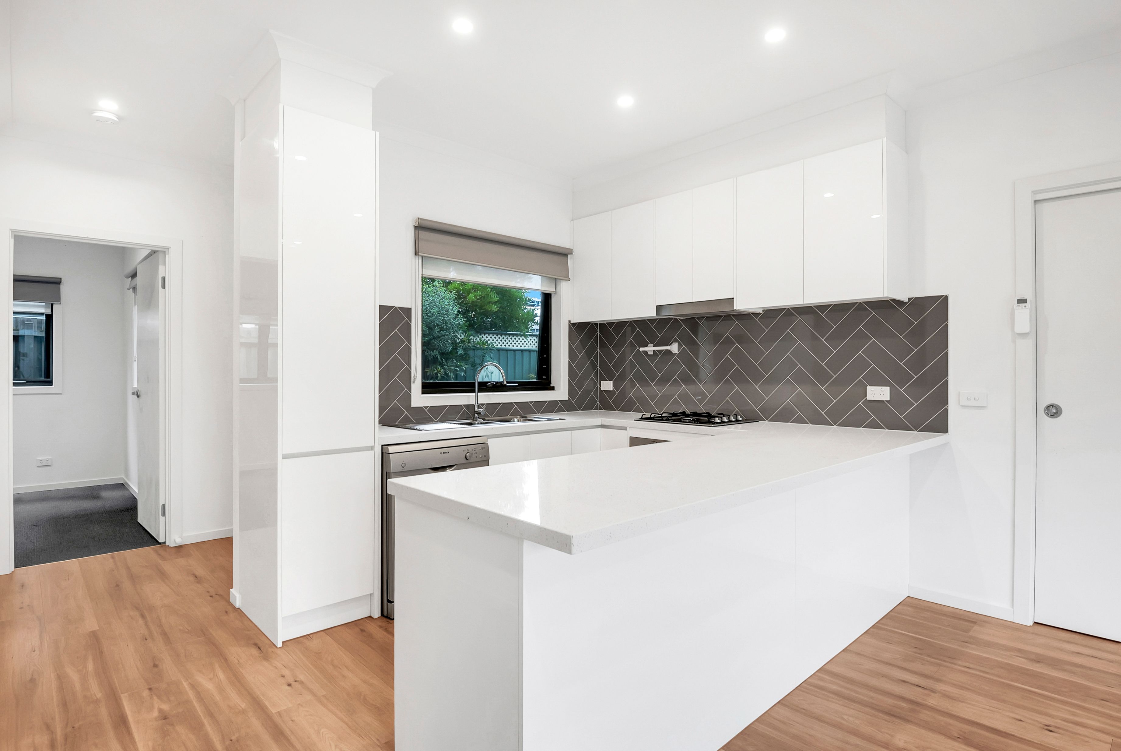4/4 Dunne Street, Kingsbury, VIC 3083