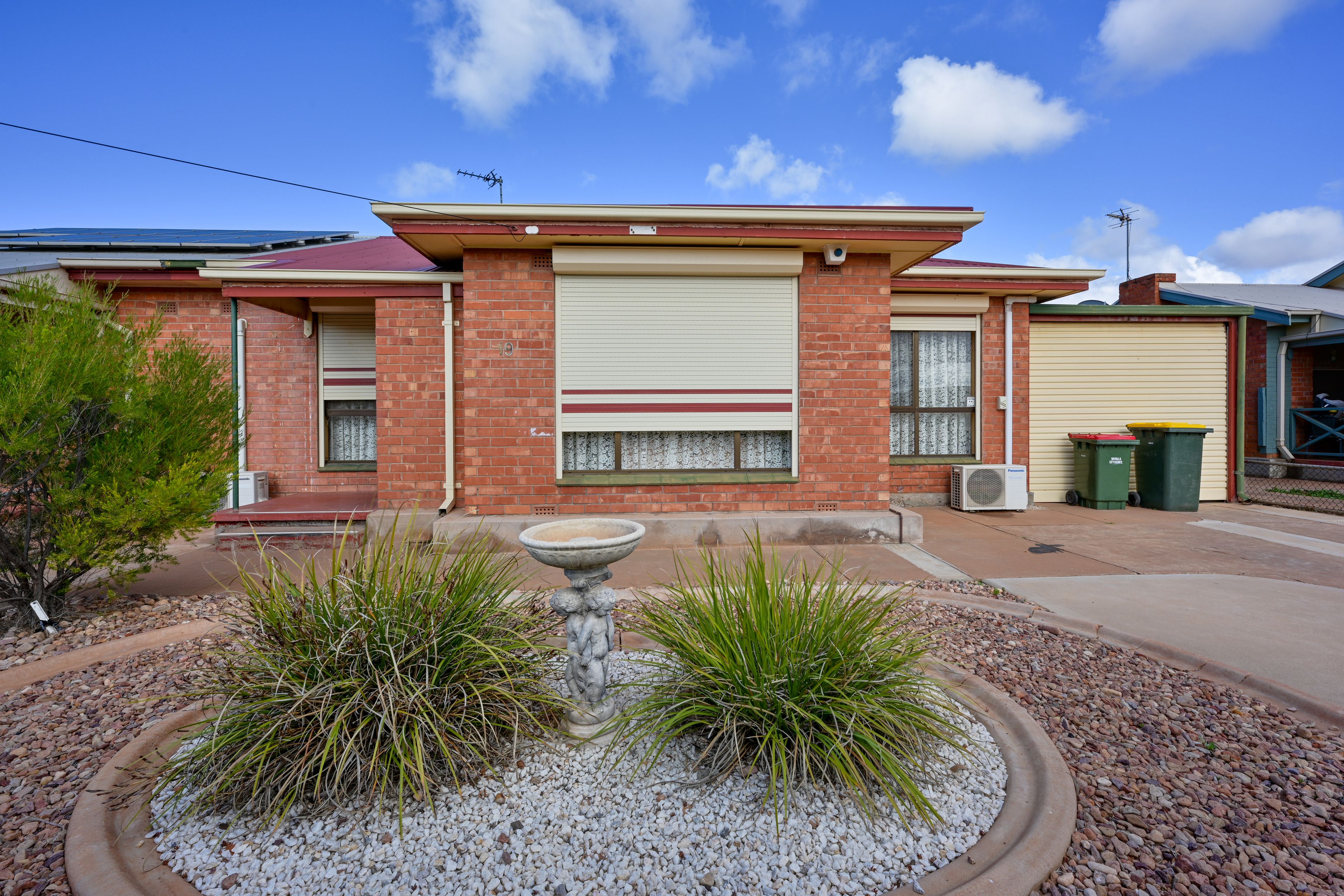 19 Scott Street, Whyalla Stuart, SA 5608 Sold House Ray White Port