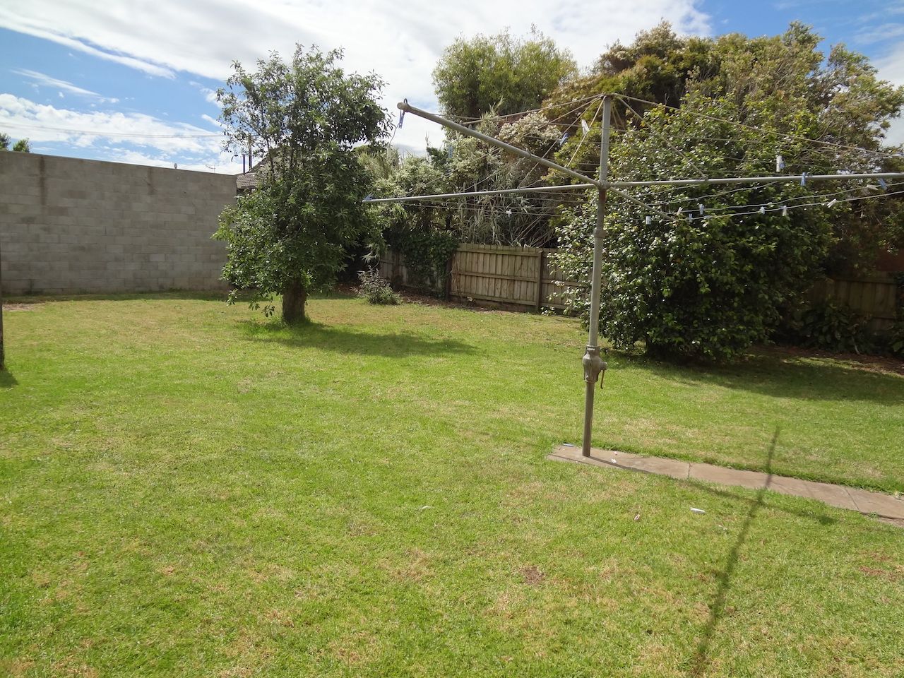 51 Hopetoun Road — photo 8 of 8