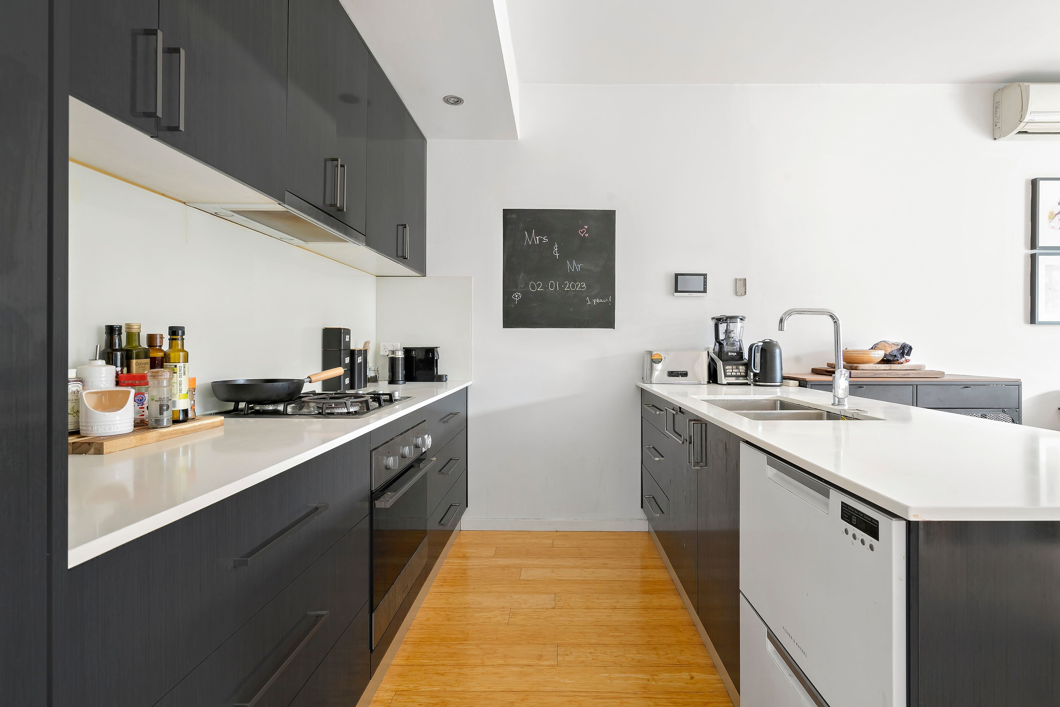 2/11 Barningham Street, Brunswick, VIC 3056 Townhouse for Sale Ray