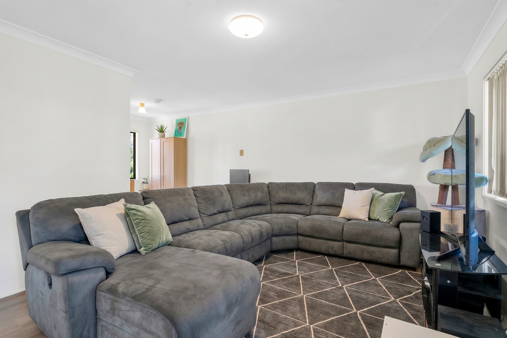 4 Platypus Road, Berkeley Vale, NSW 2261