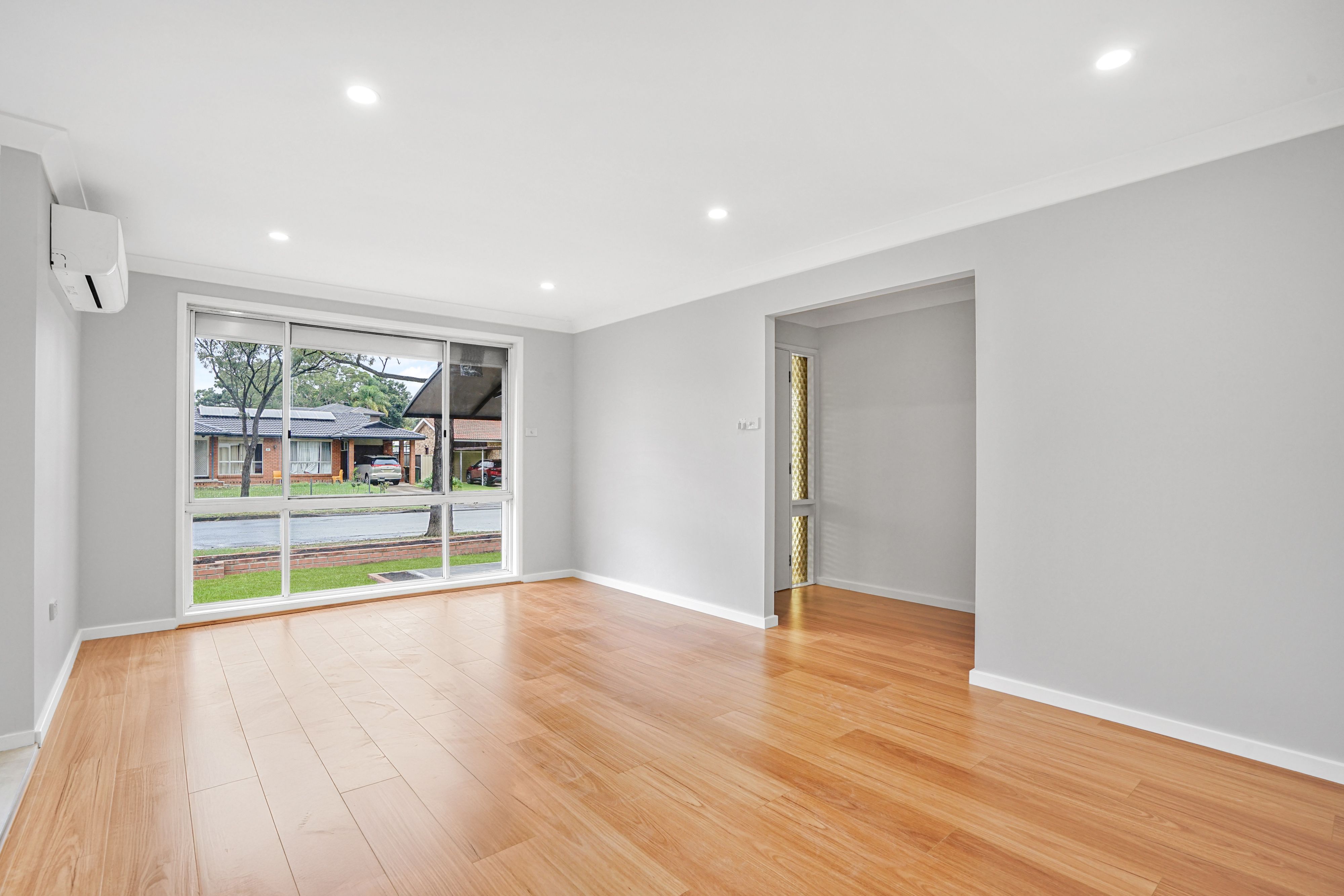 27 Fuchsia Crescent, Quakers Hill, NSW 2763