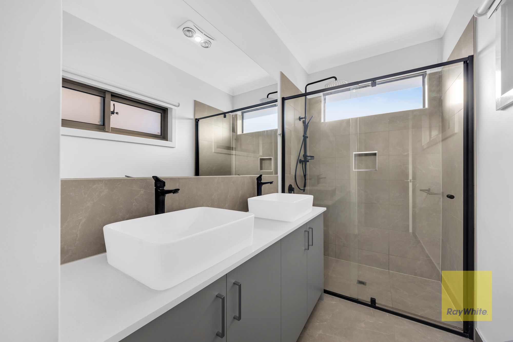 10 Alisma Avenue — photo 8 of 22