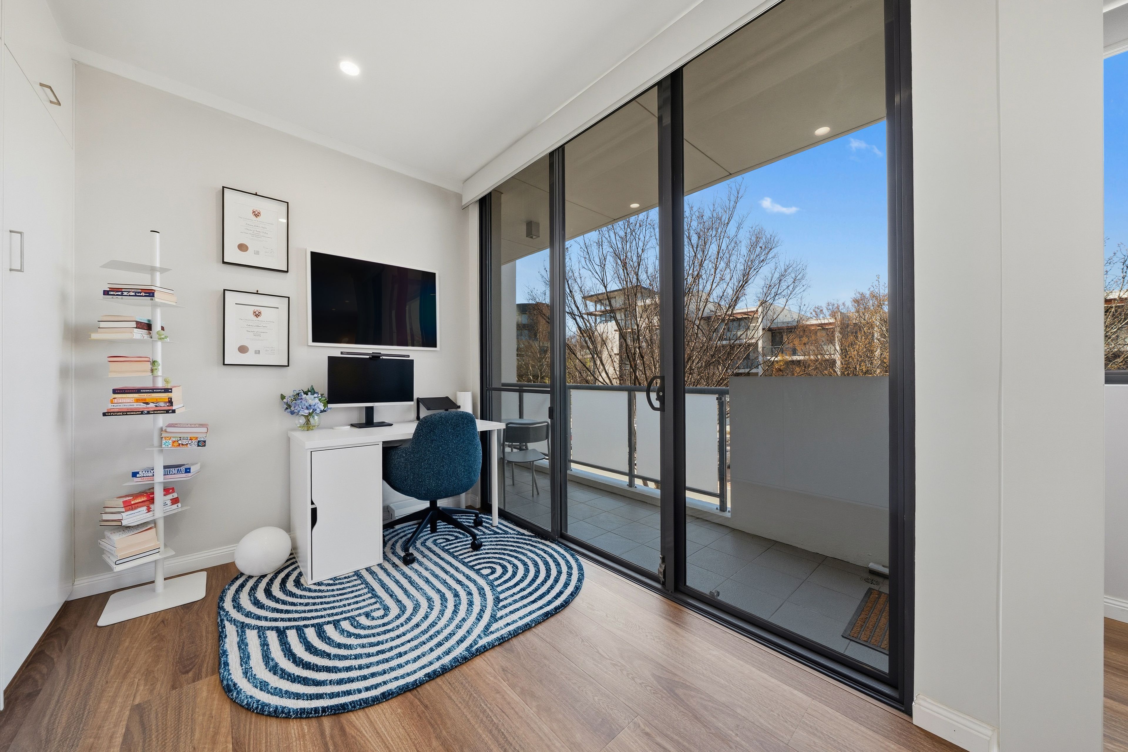 56/63 Giles Street — photo 8 of 17