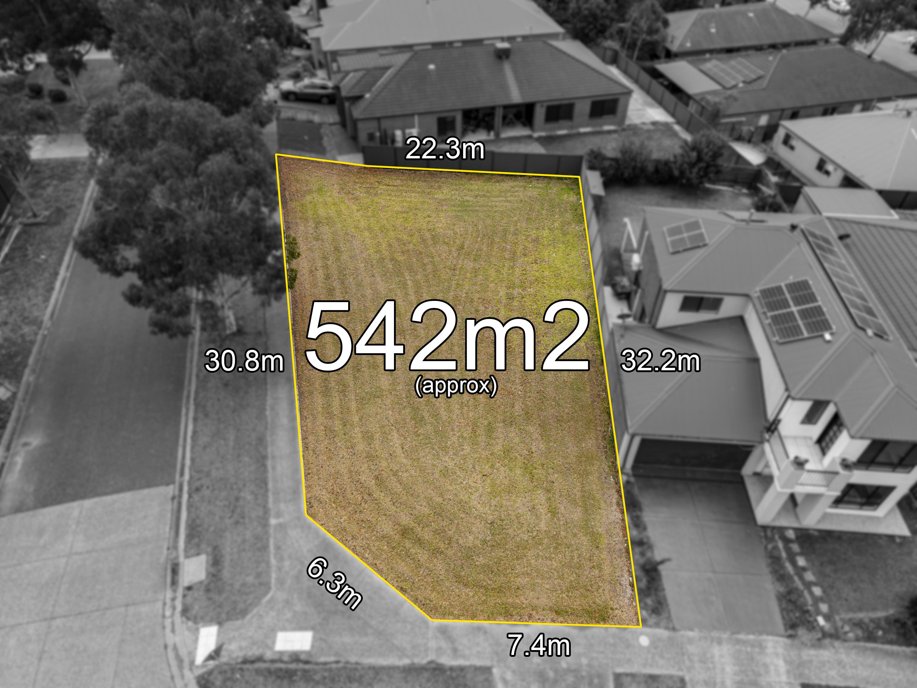48 Waterside Drive, Pakenham VIC 3810