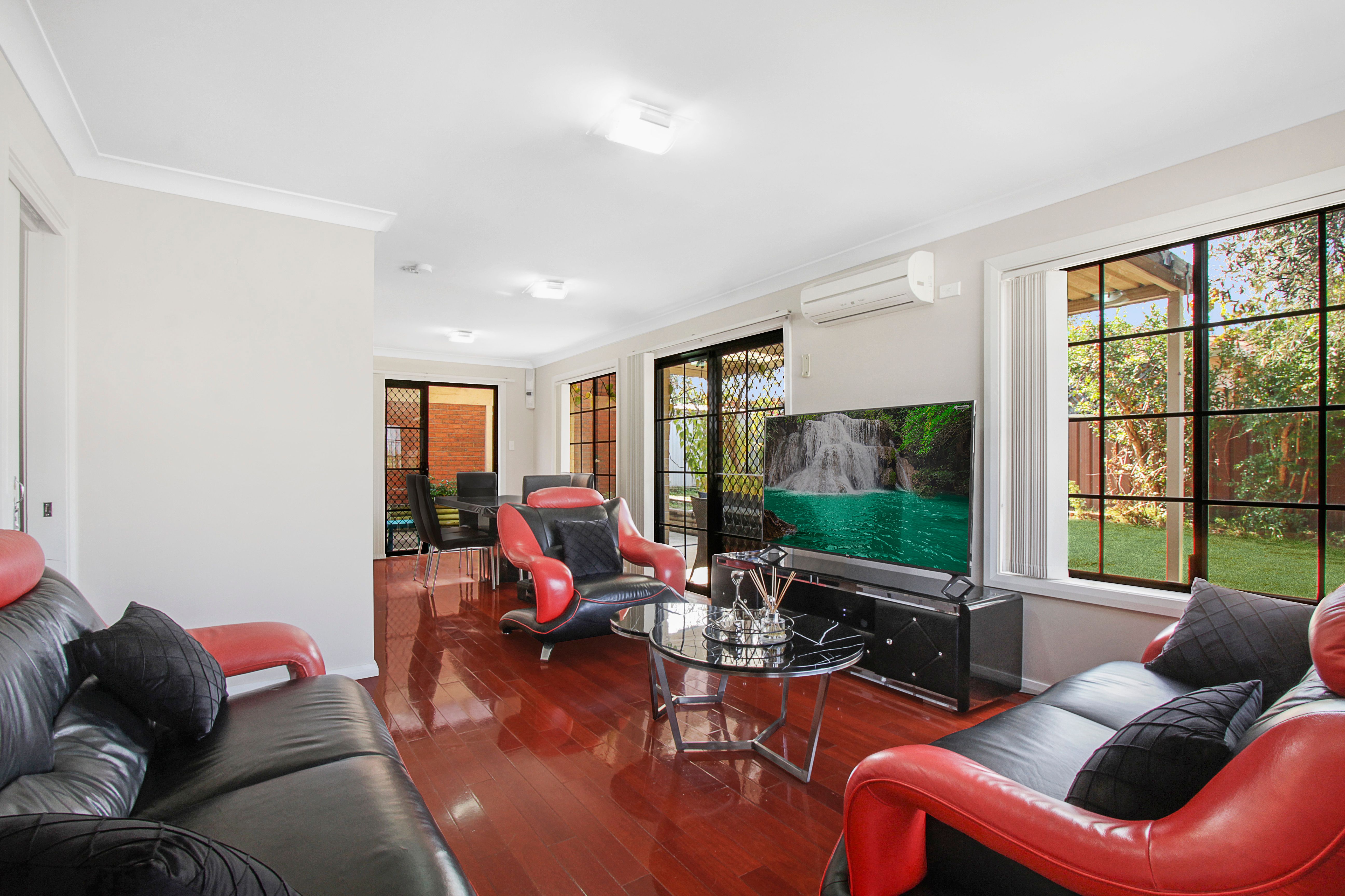 4/74 Falcon Circuit, Green Valley, NSW 2168