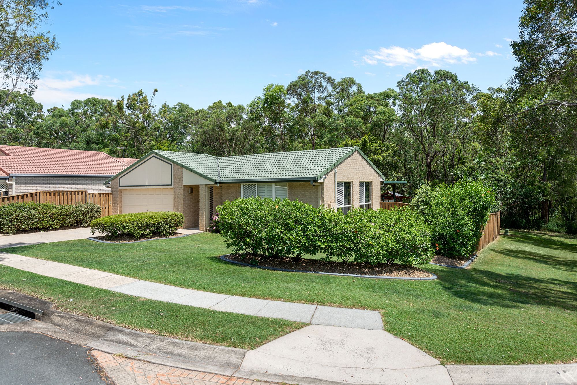 28 Hounslow Way, Seventeen Mile Rocks, QLD 4073