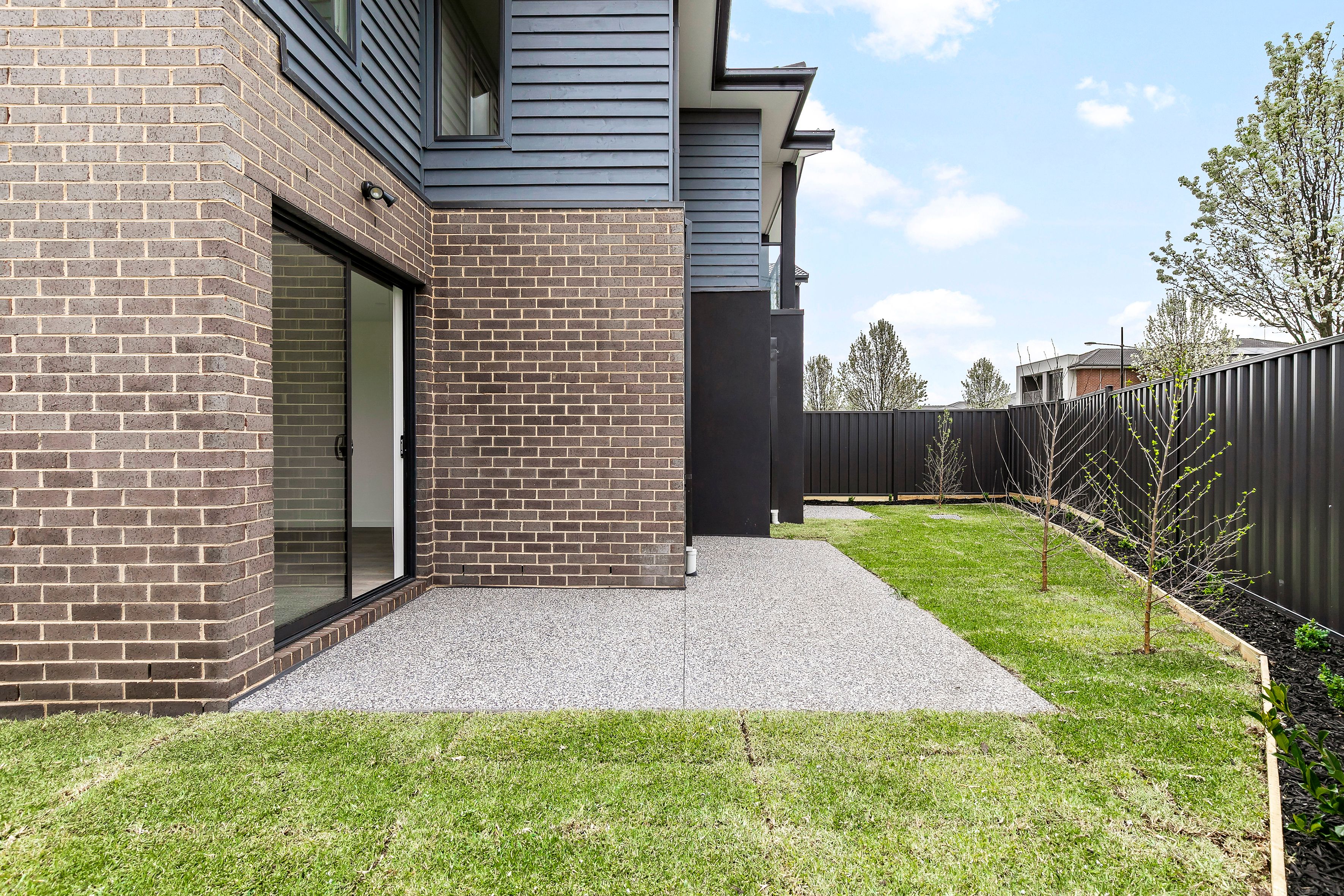 31 Everglade Crescent — photo 14 of 16