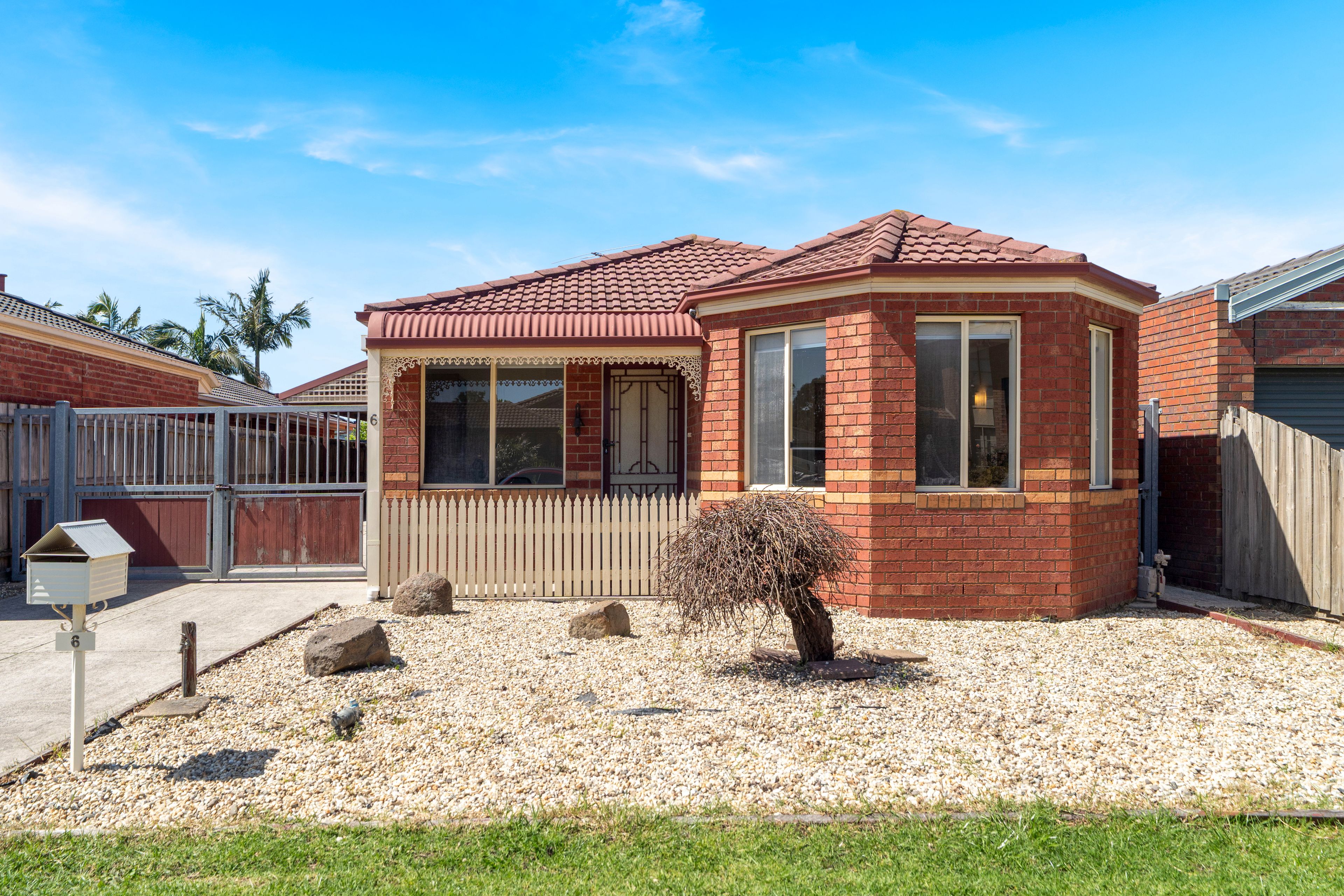 6 Jamieson Close — photo from Ray White Craigieburn