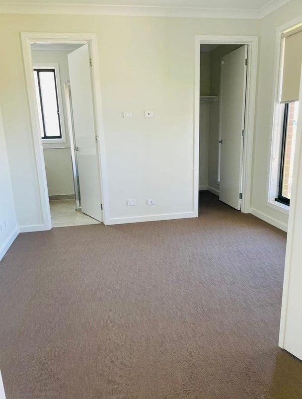 66 Presentation Boulevard — photo 5 of 10