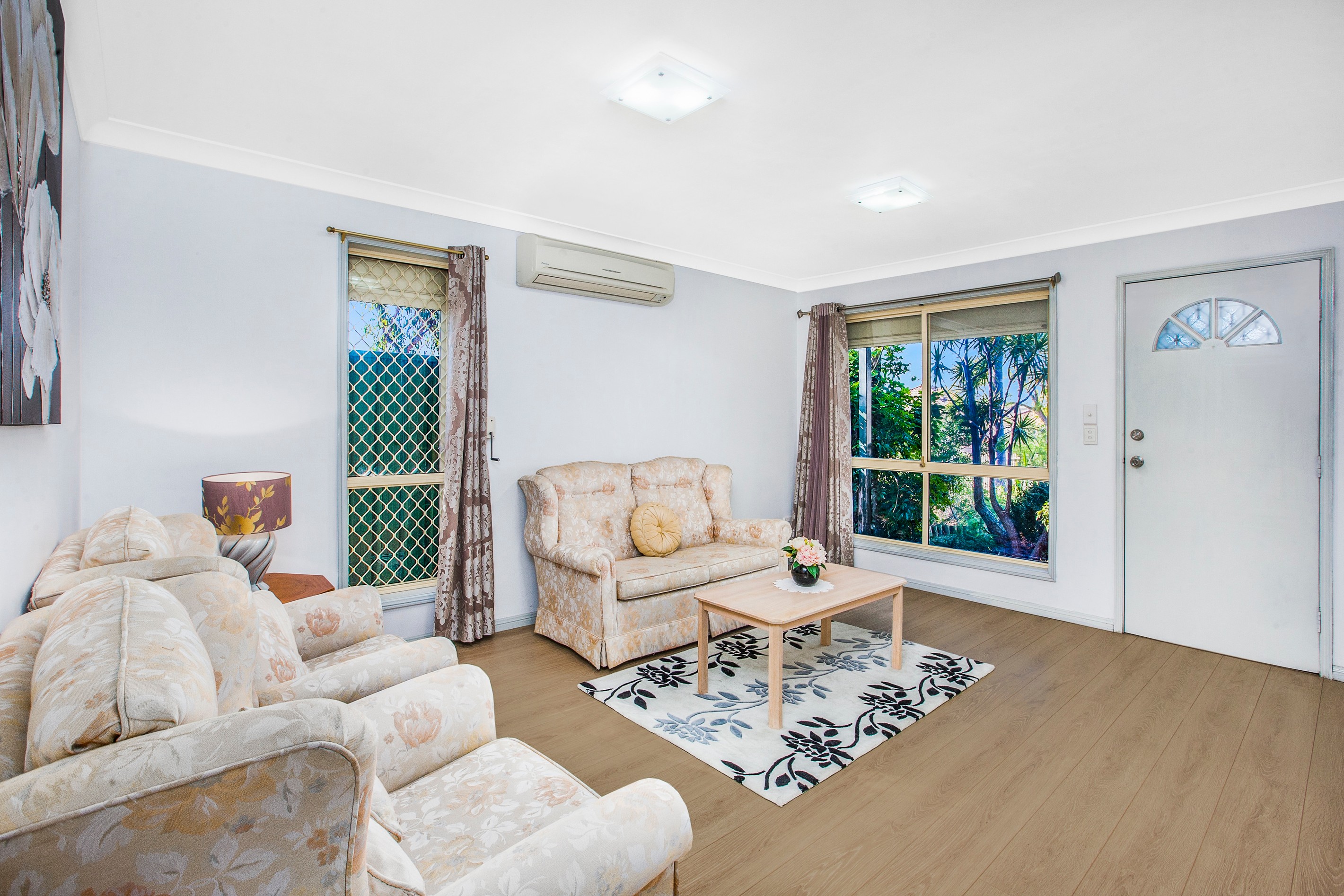 2/125 Humphries Road, St Johns Park, NSW 2176