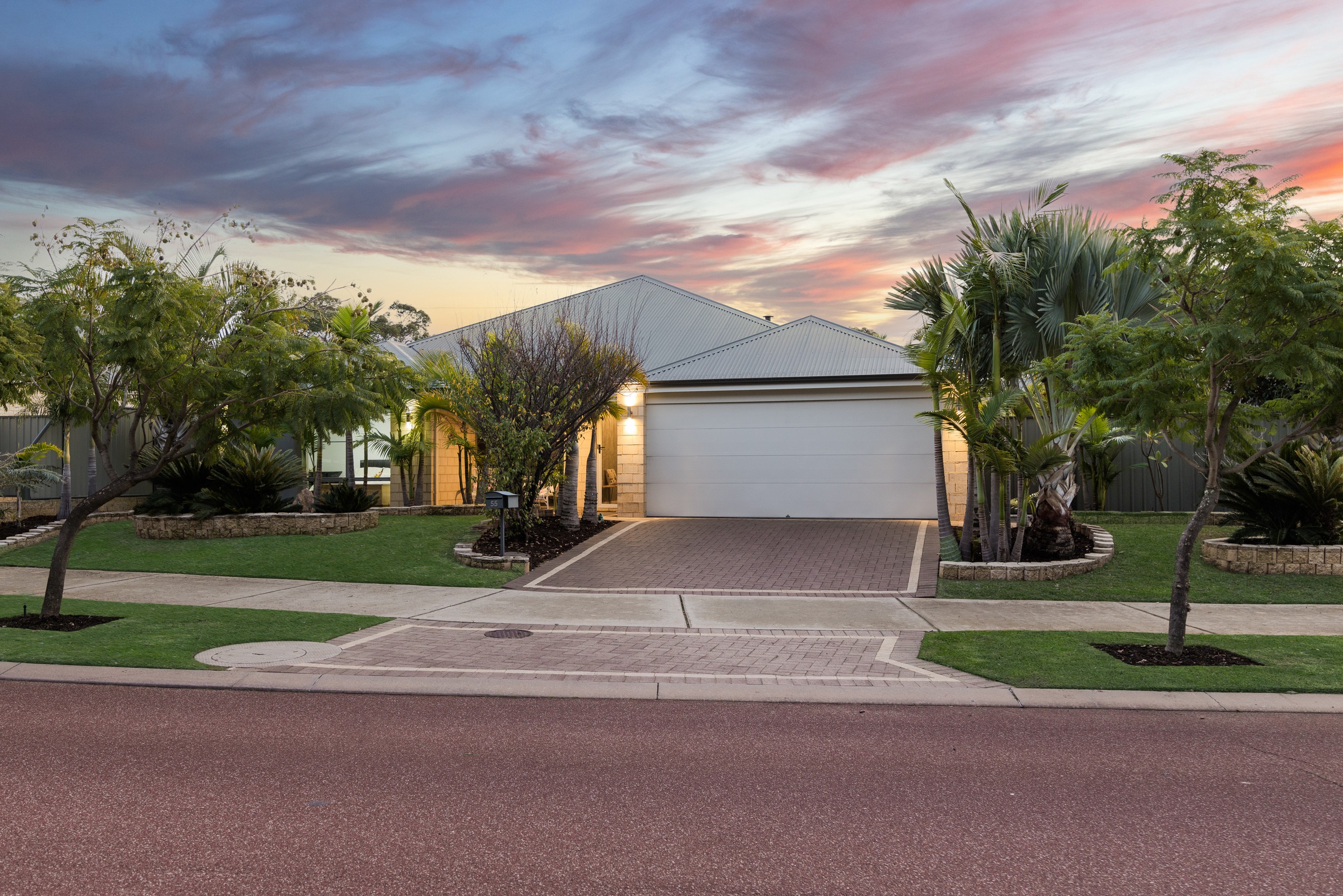 55 Benalla Crescent, Byford, WA 6122
