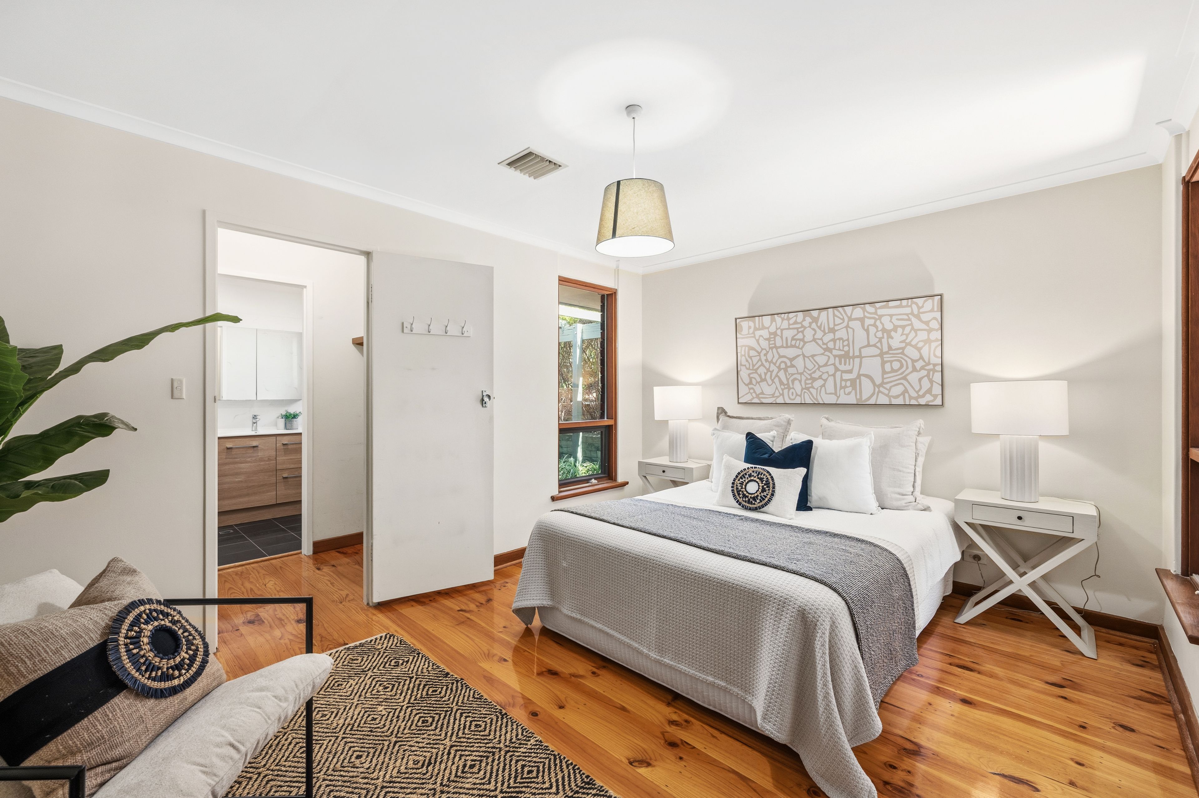 26 Orleana Street — photo 14 of 28